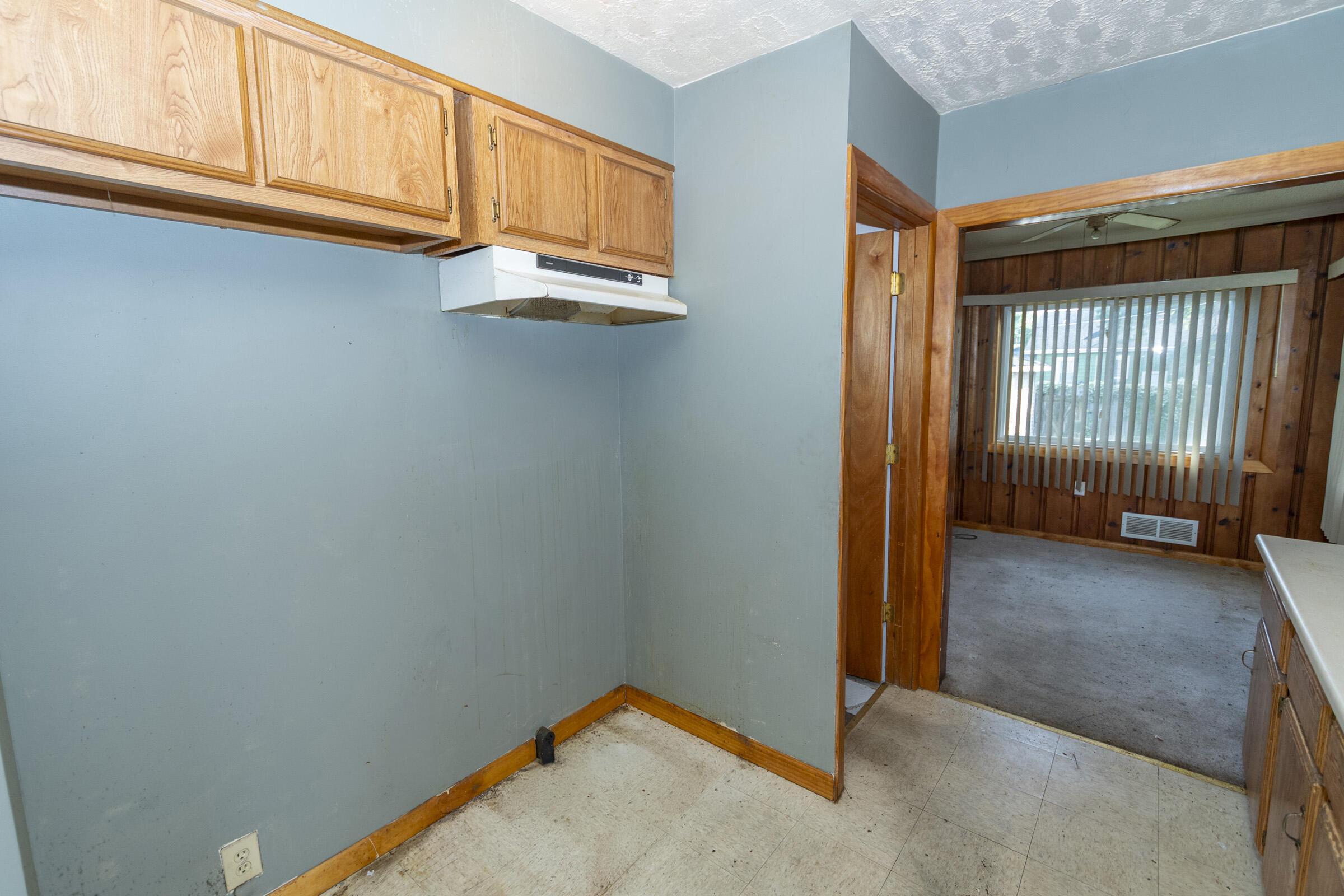 847 Colfax Avenue Benton Harbor MI 49022
