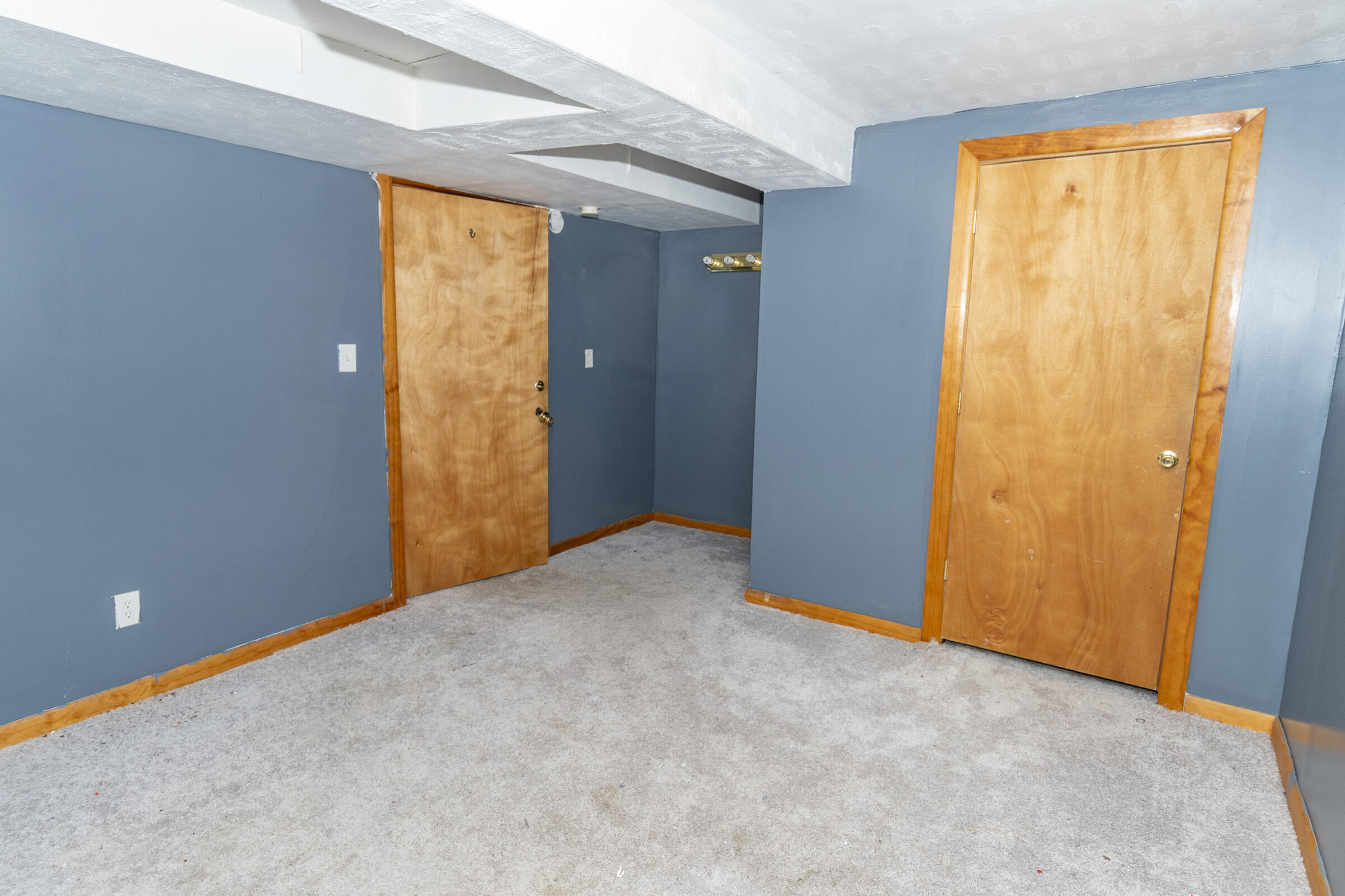 847 Colfax Avenue Benton Harbor MI 49022