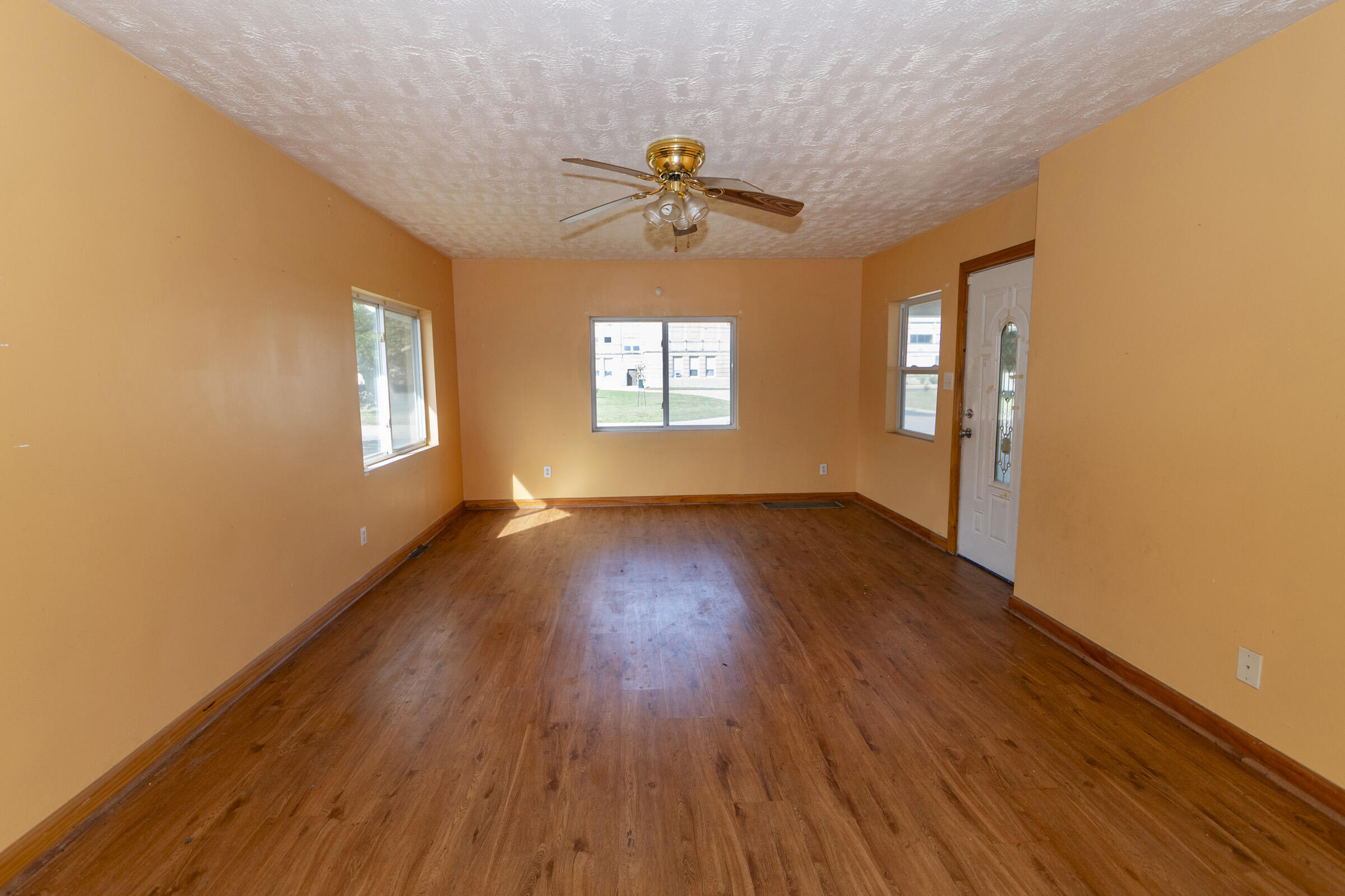 847 Colfax Avenue Benton Harbor MI 49022
