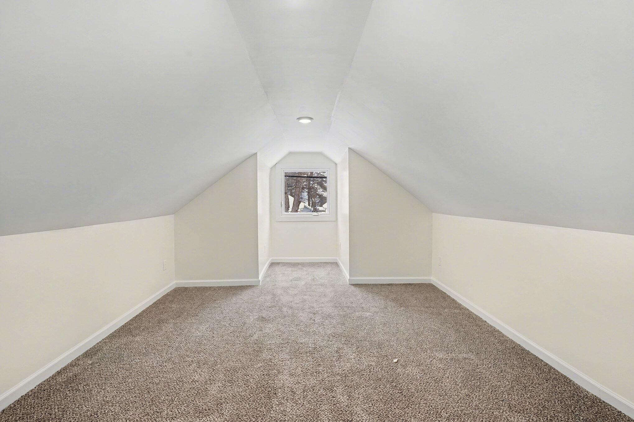 452 Leonard Avenue Muskegon MI 49442