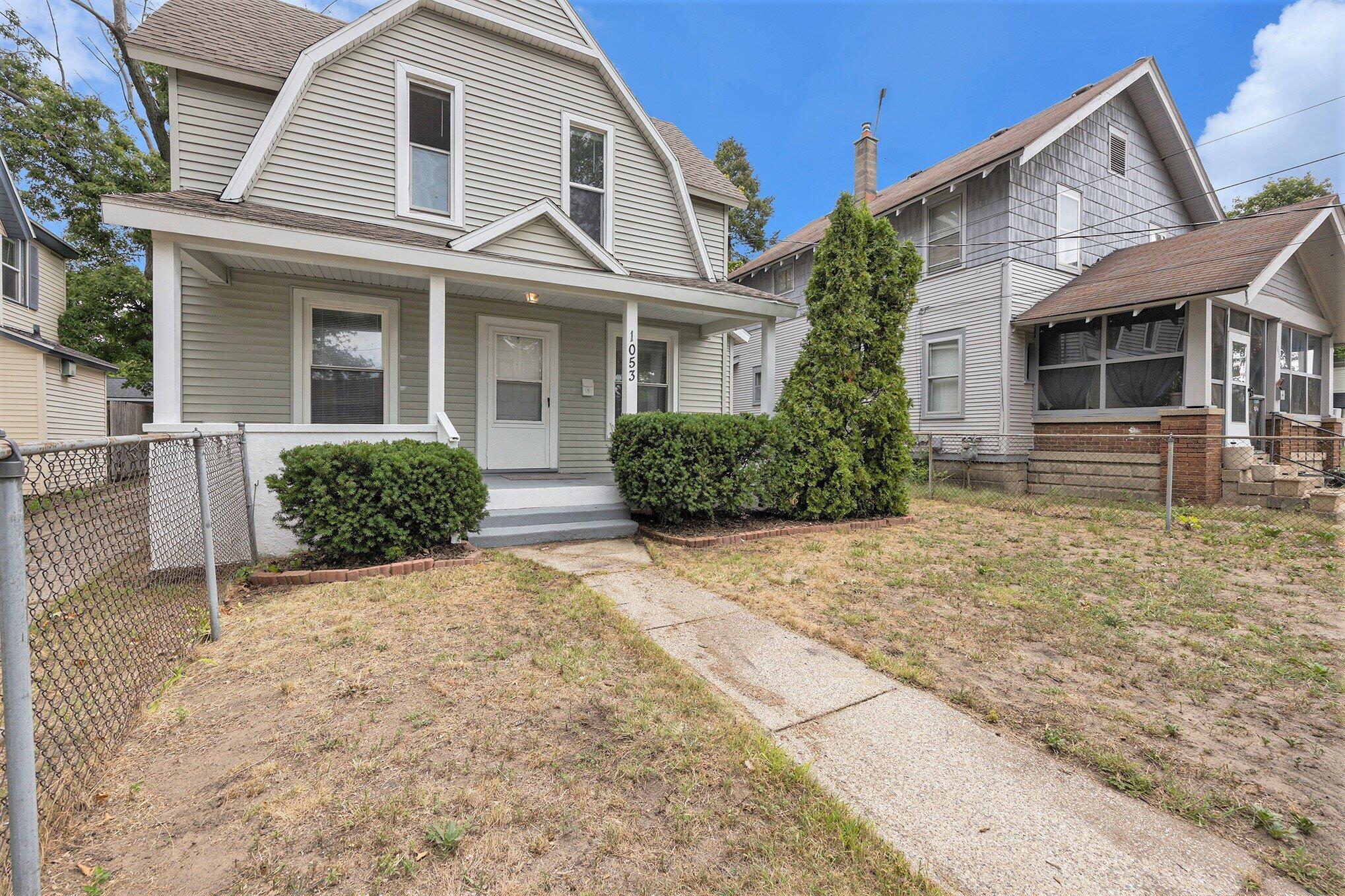 1053 Watkins Street SE Grand Rapids MI 49507
