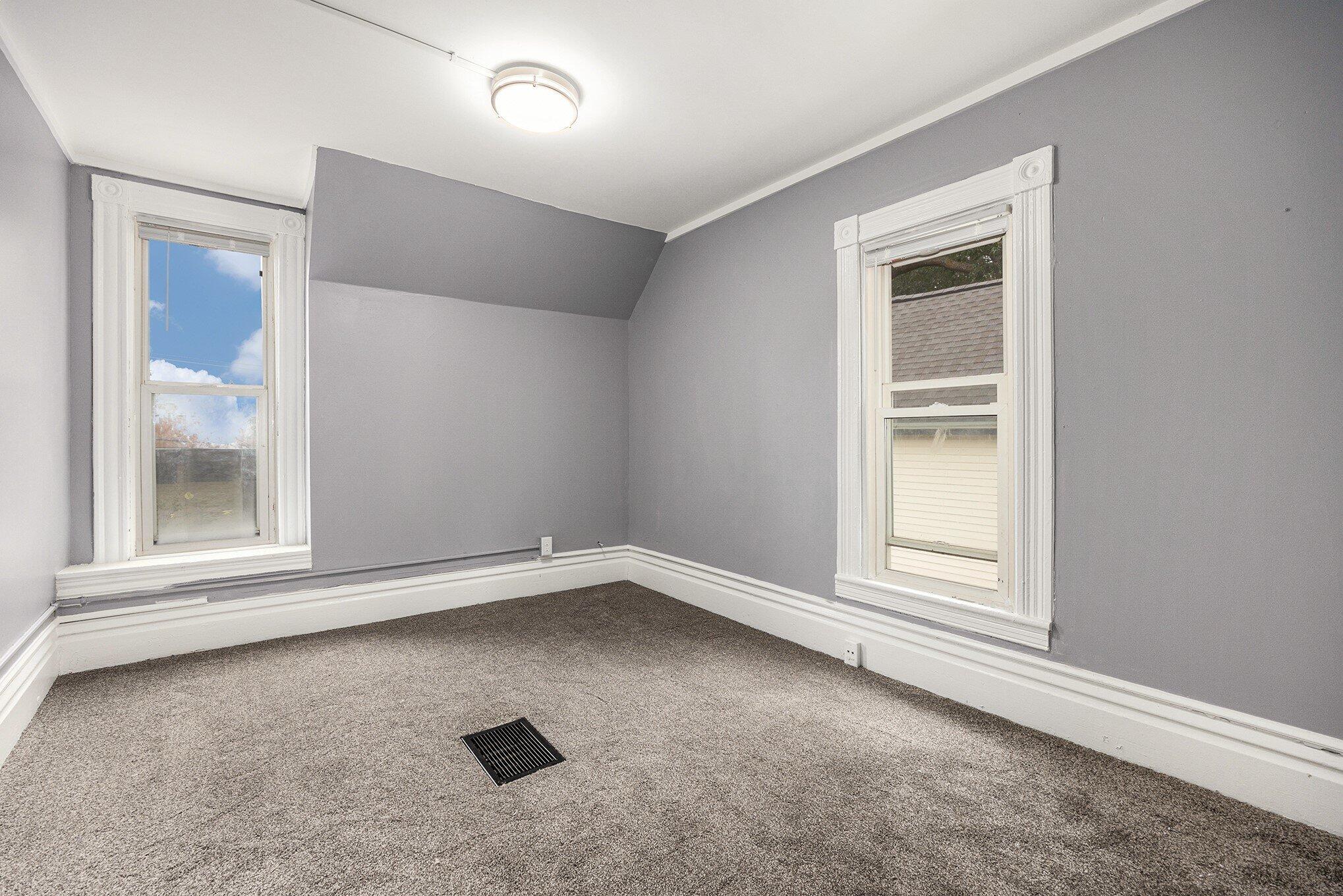 1053 Watkins Street SE Grand Rapids MI 49507