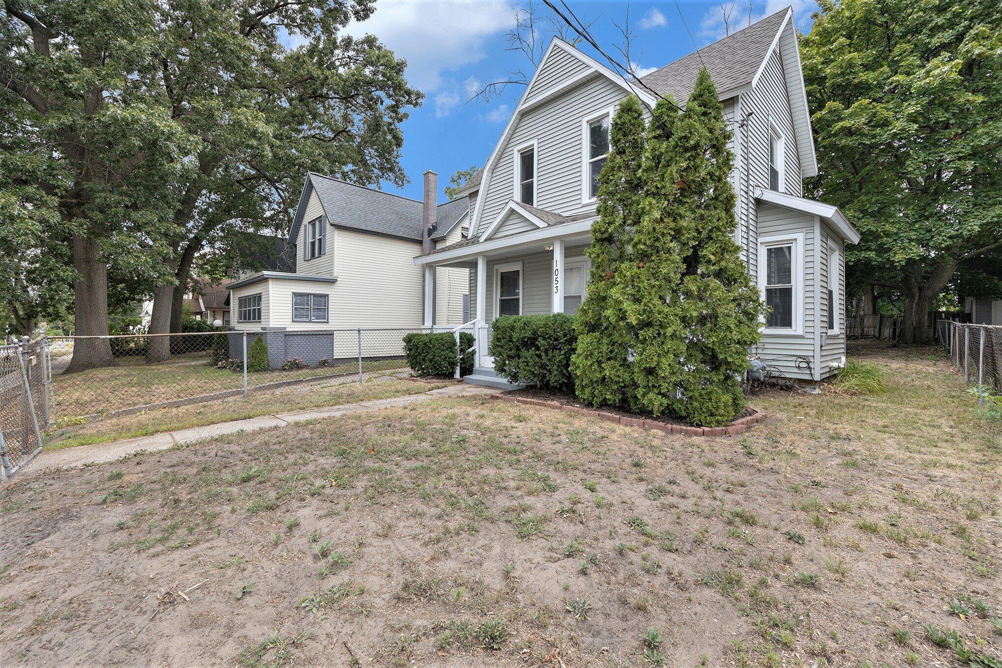 1053 Watkins Street SE Grand Rapids MI 49507