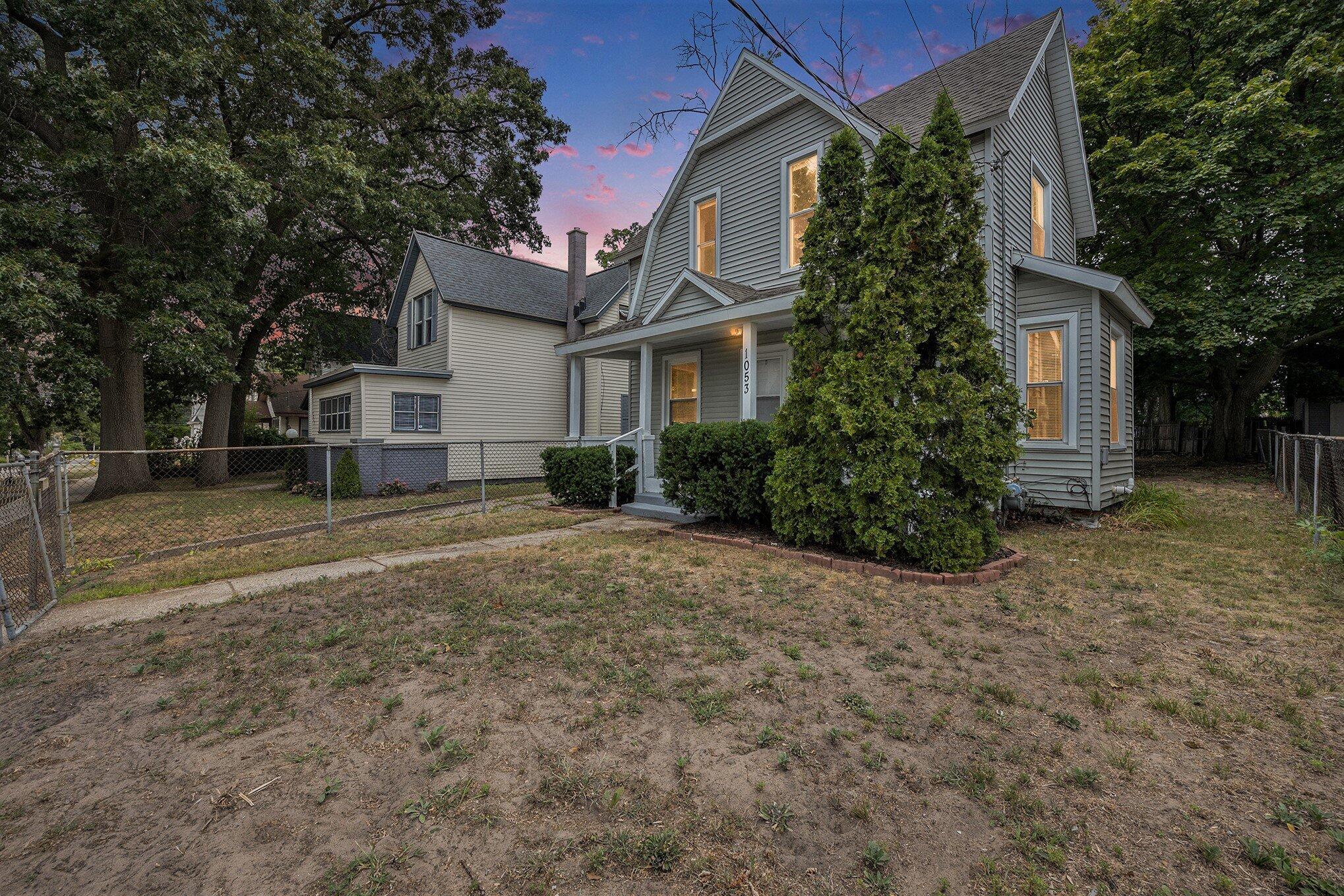 1053 Watkins Street SE Grand Rapids MI 49507