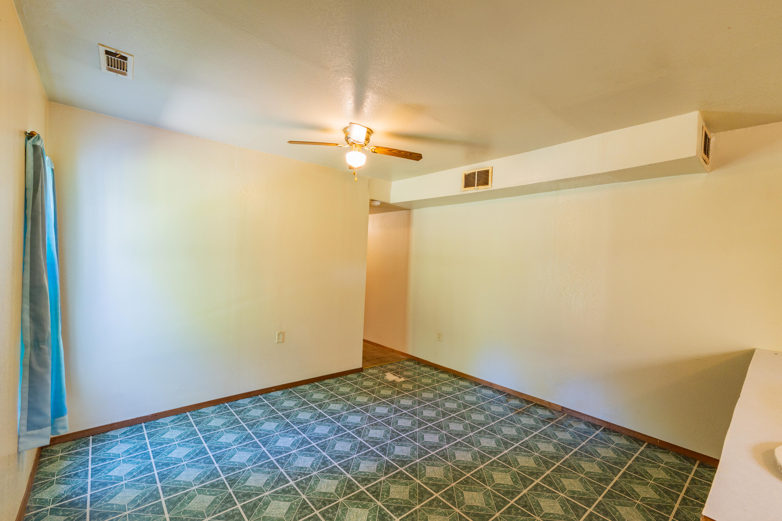 2217 54th Street Fennville MI 49408