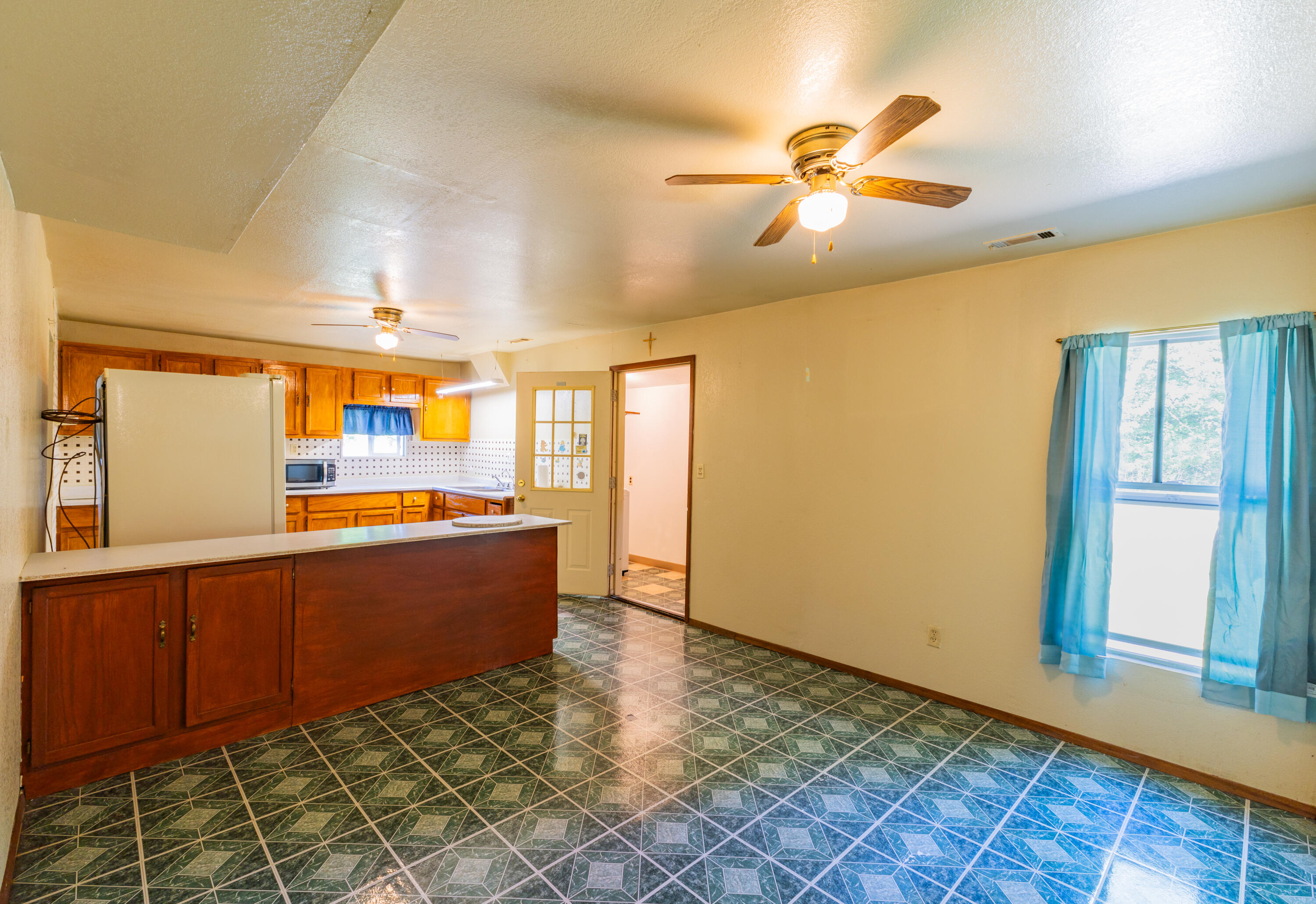 2217 54th Street Fennville MI 49408