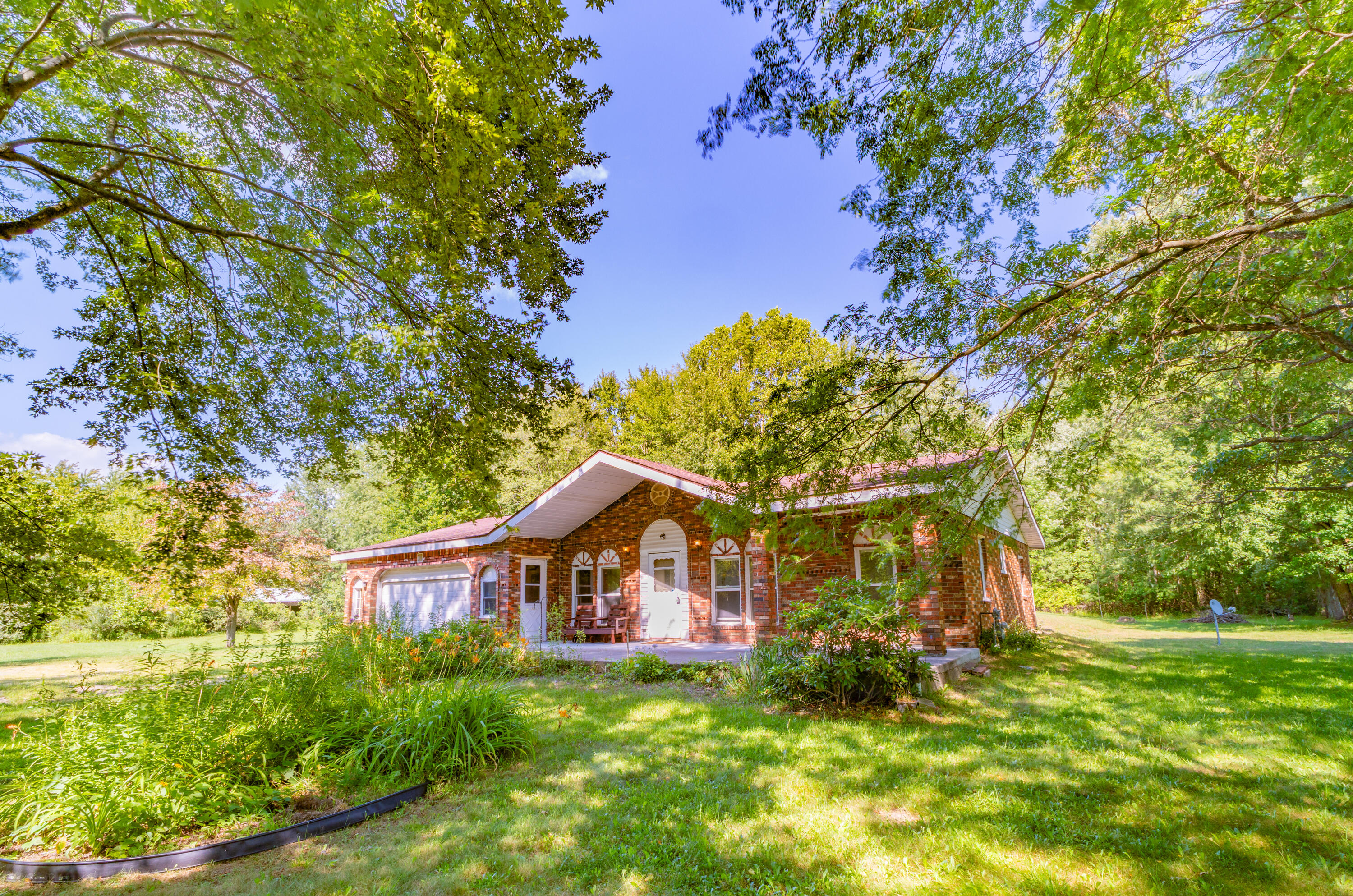 2217 54th Street Fennville MI 49408
