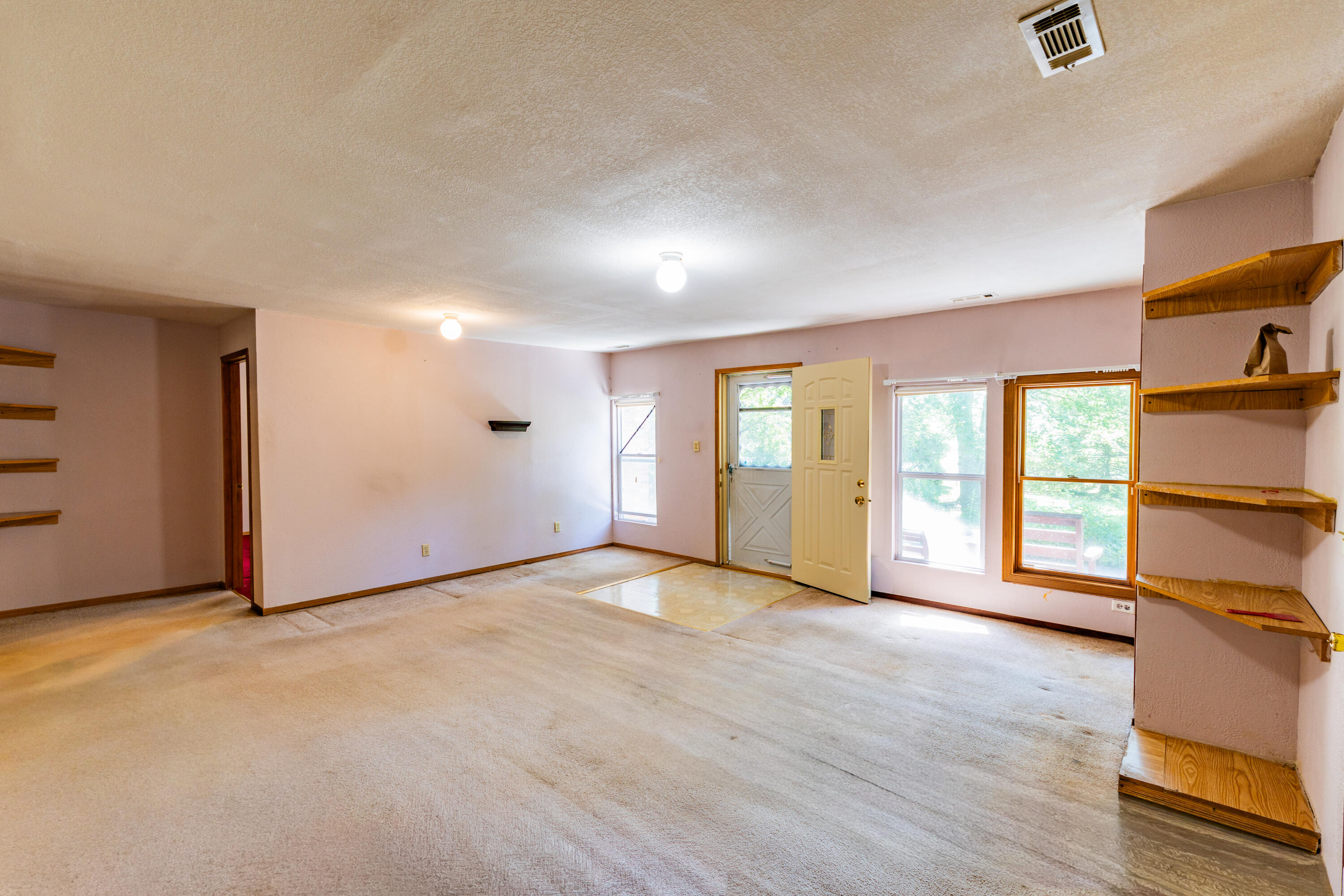 2217 54th Street Fennville MI 49408