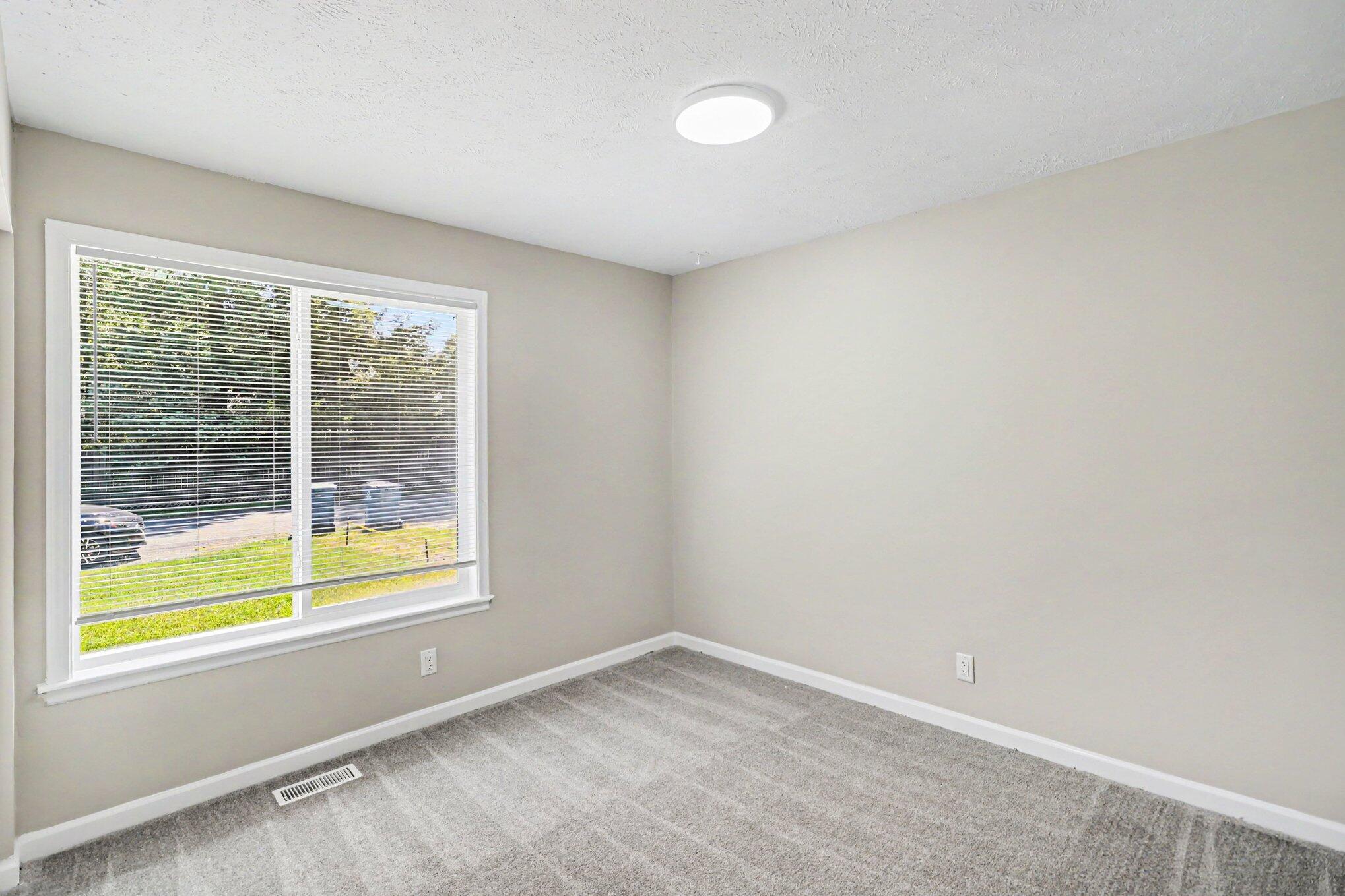 229 Sydelle Avenue Kalamazoo MI 49006