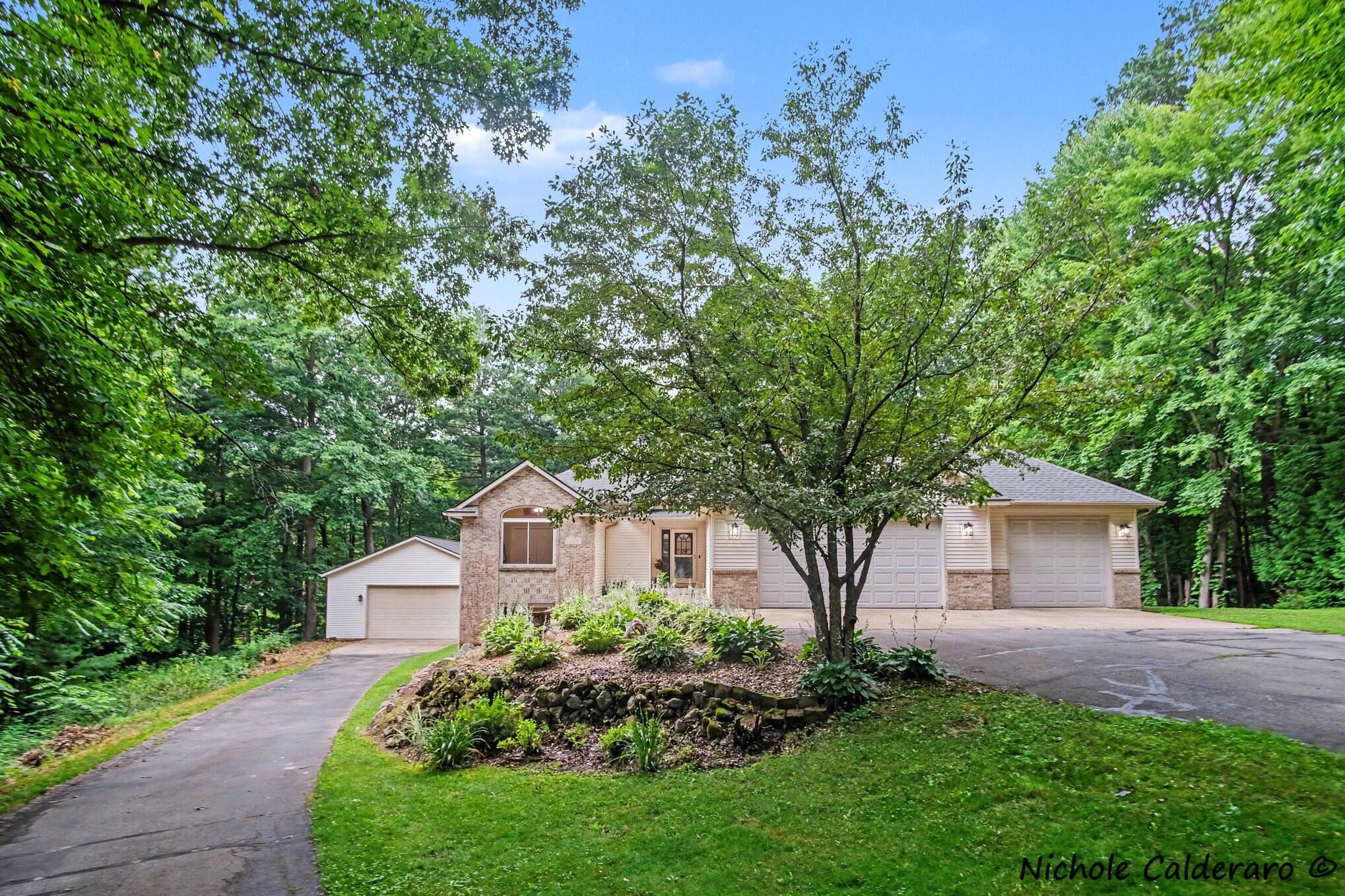 11249 Wild Pond Drive NE Rockford MI 49341