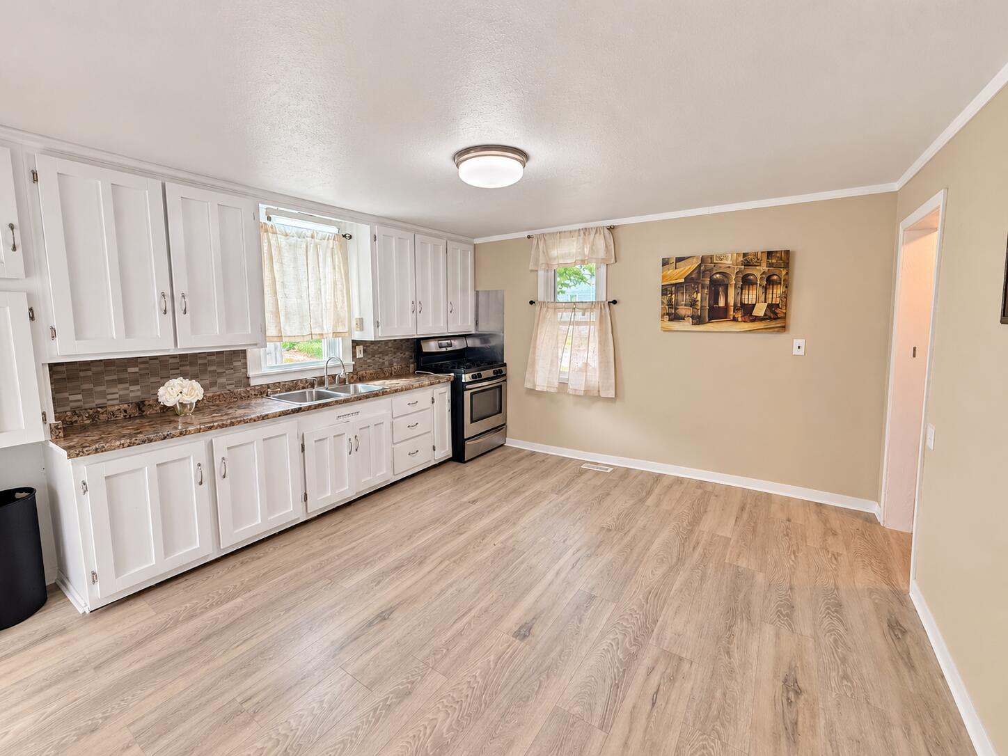 1477 Montgomery Avenue Muskegon MI 49441