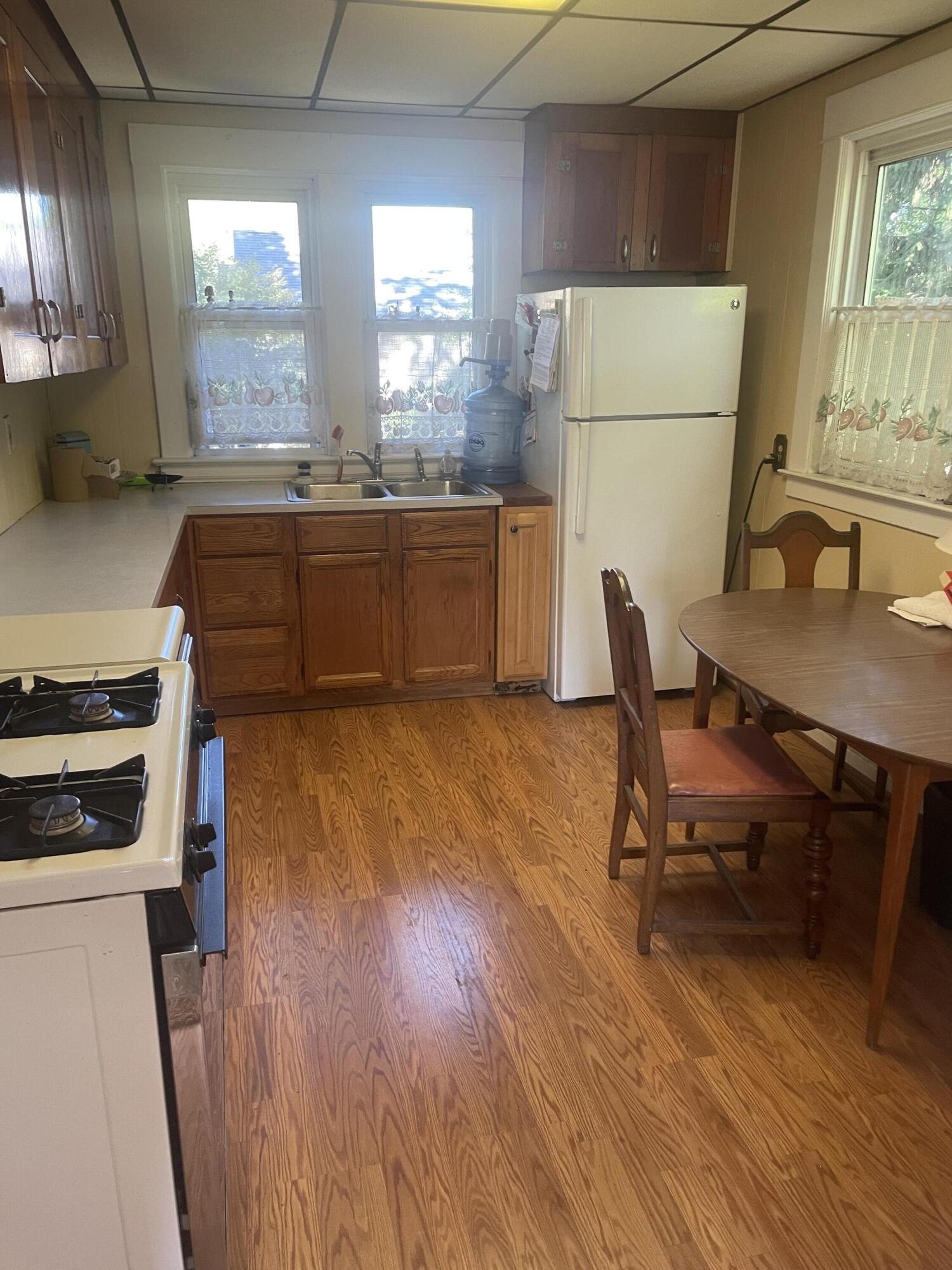 1130 Haines Avenue NW Grand Rapids MI 49504