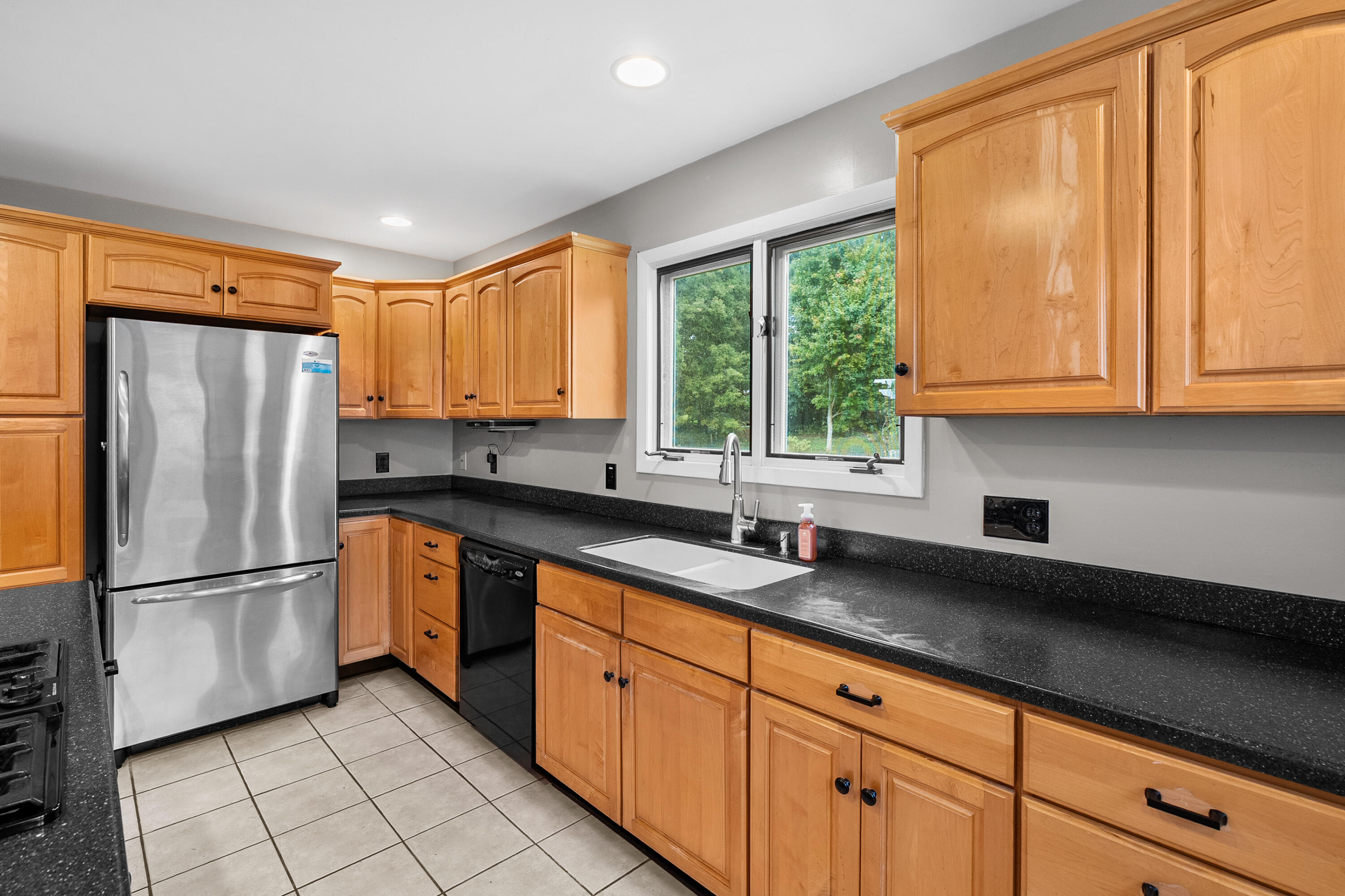 7665 E Ml Avenue Kalamazoo MI 49048