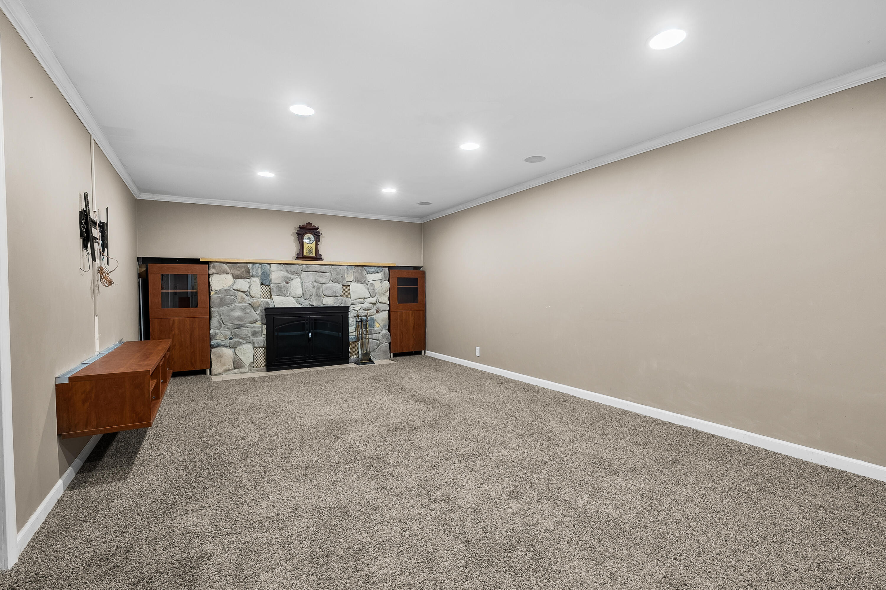 7665 E Ml Avenue Kalamazoo MI 49048