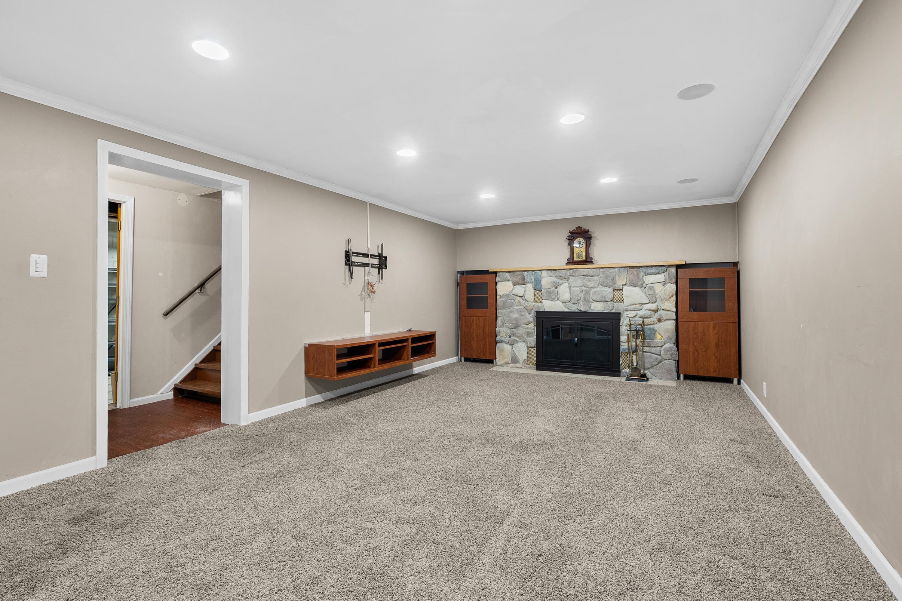 7665 E Ml Avenue Kalamazoo MI 49048