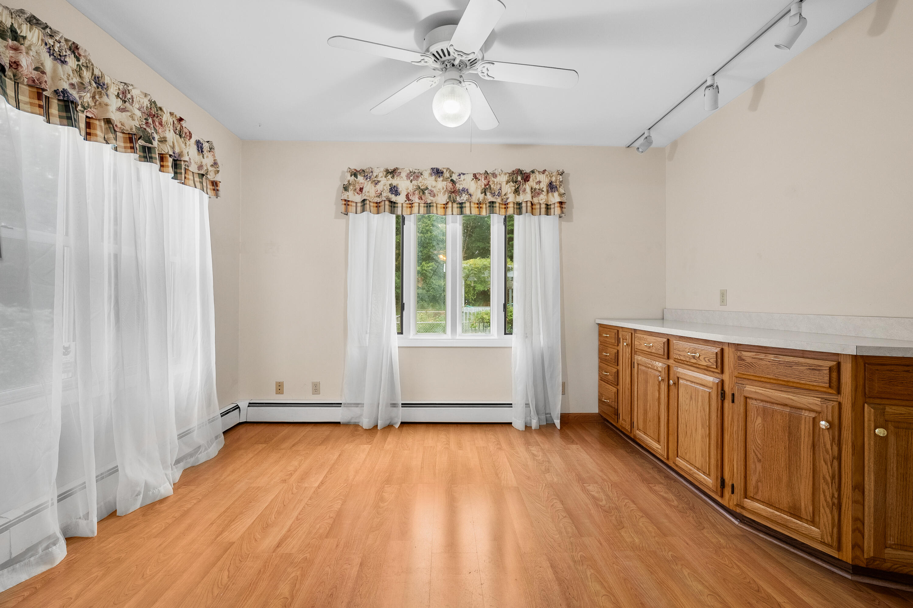 7665 E Ml Avenue Kalamazoo MI 49048