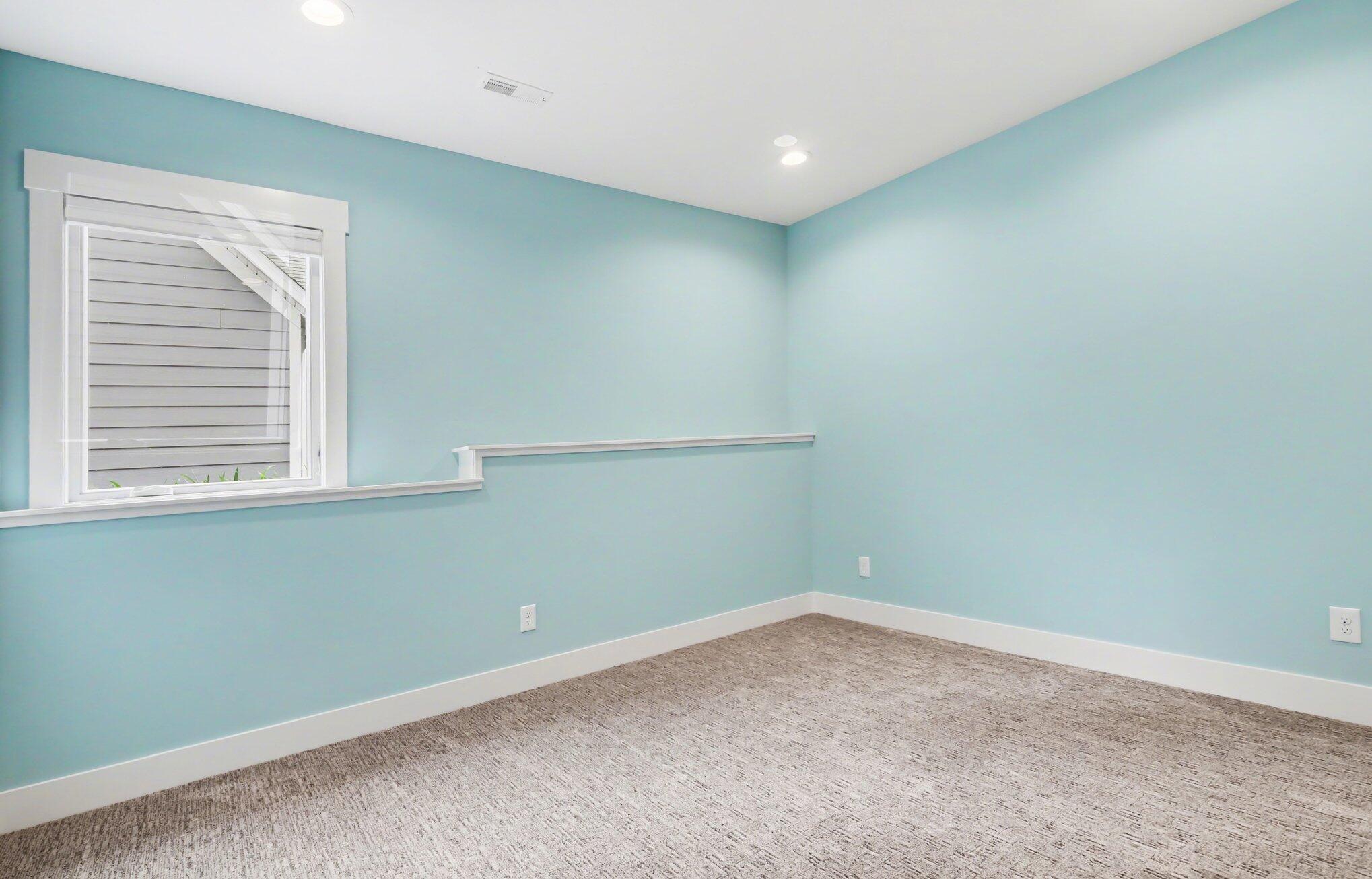 6747 Kitson Drive NE Rockford MI 49341