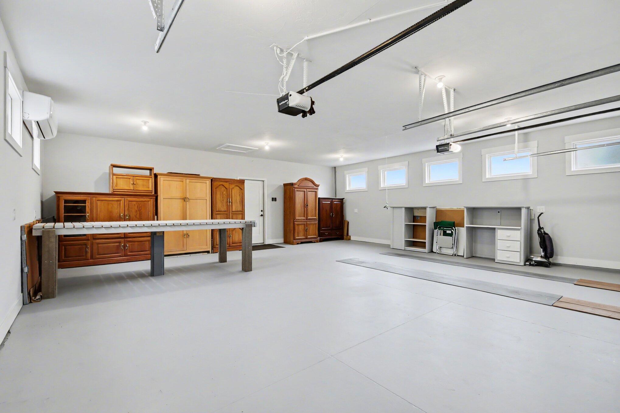 6747 Kitson Drive NE Rockford MI 49341