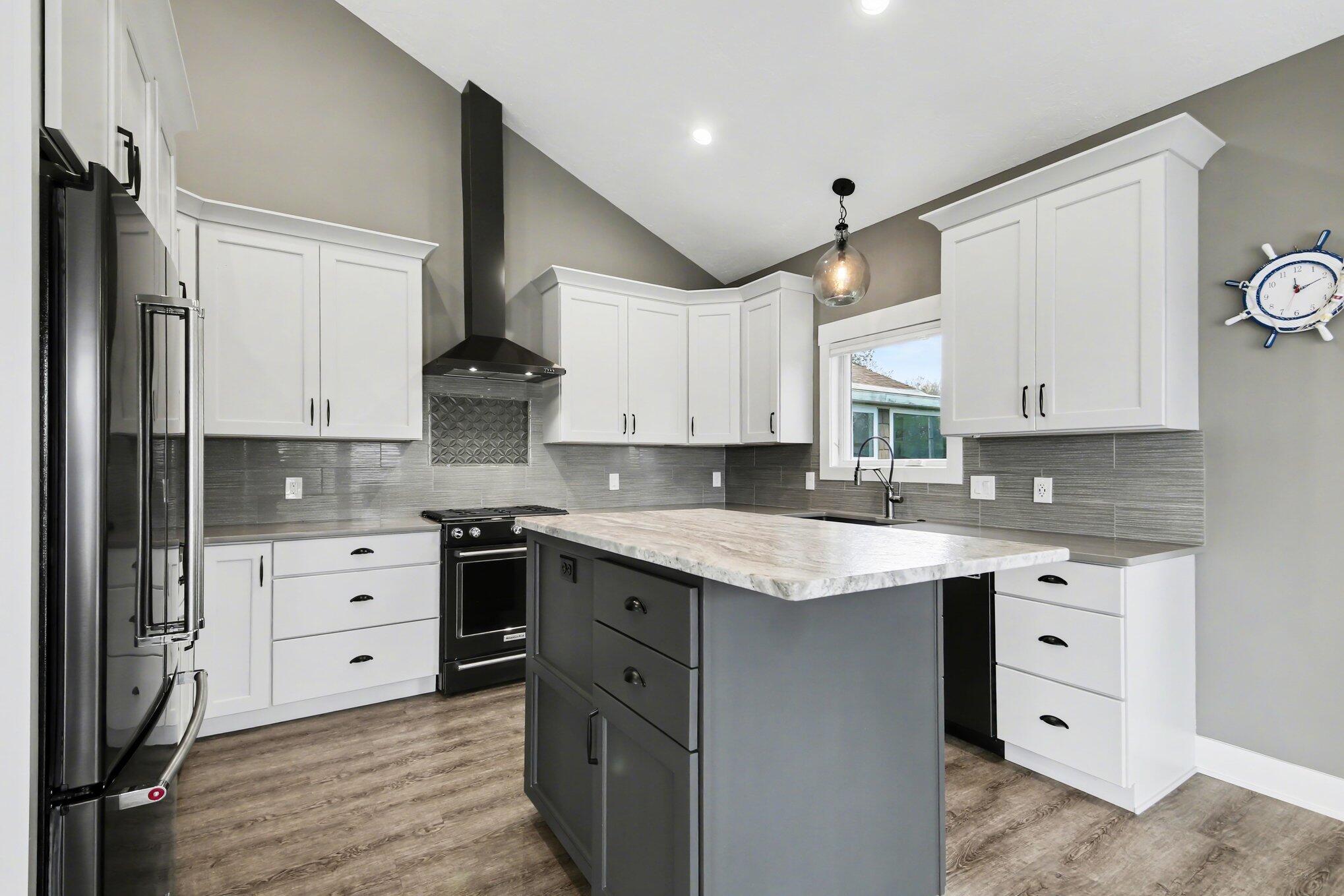 6747 Kitson Drive NE Rockford MI 49341