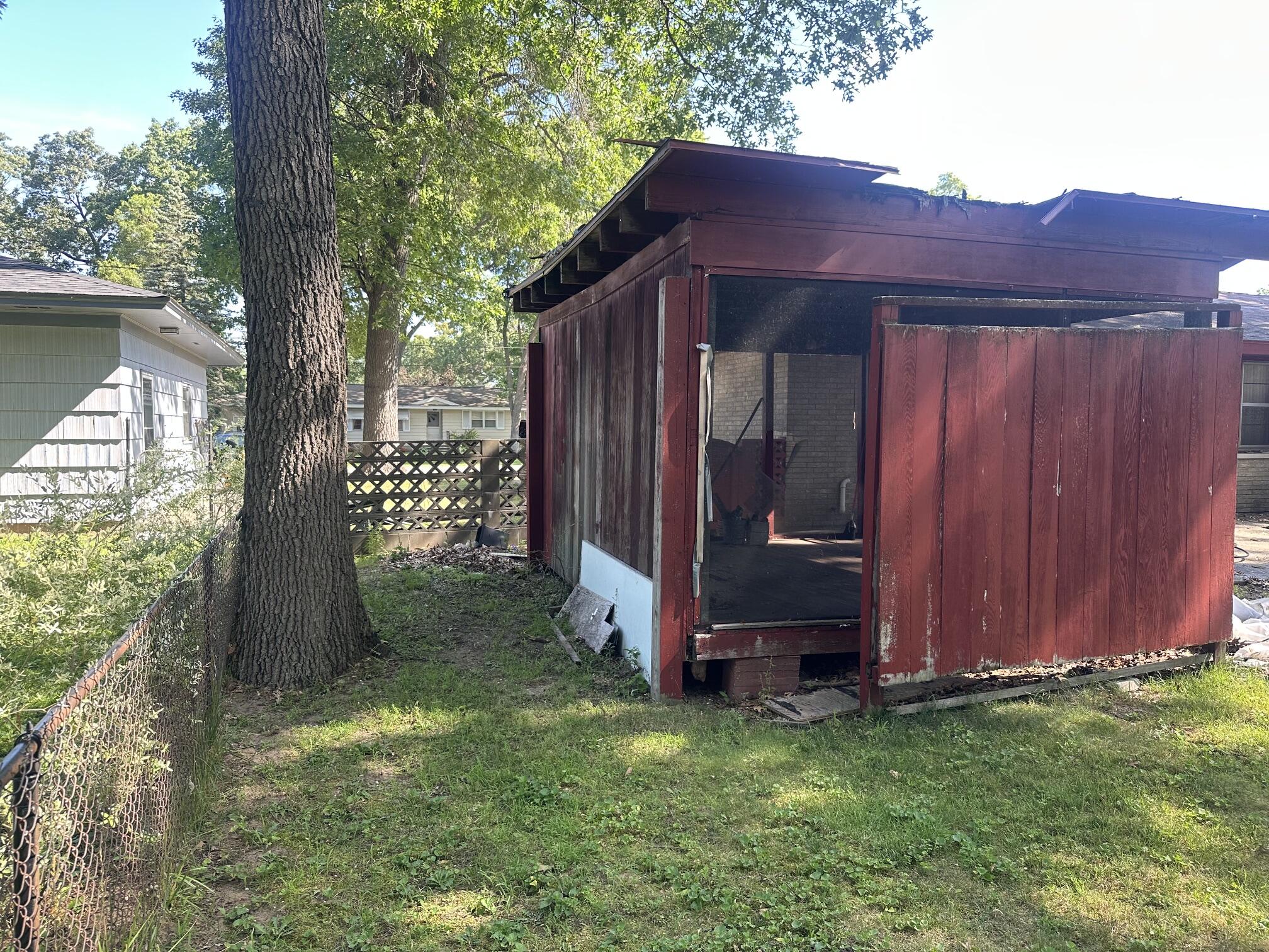 1749 Southland Drive Muskegon MI 49442