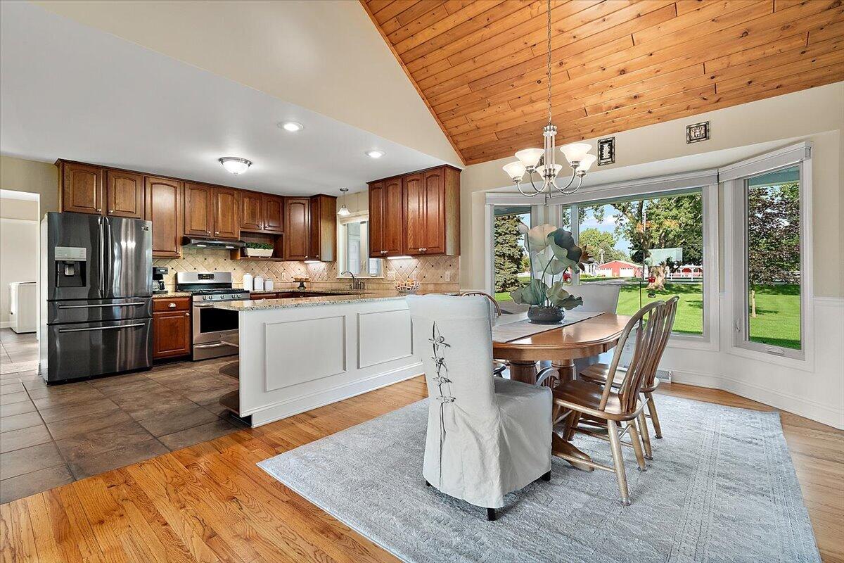 12211 8th Avenue NW Grand Rapids MI 49534