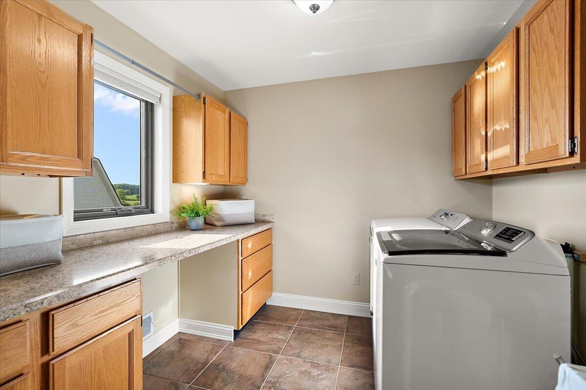 12211 8th Avenue NW Grand Rapids MI 49534