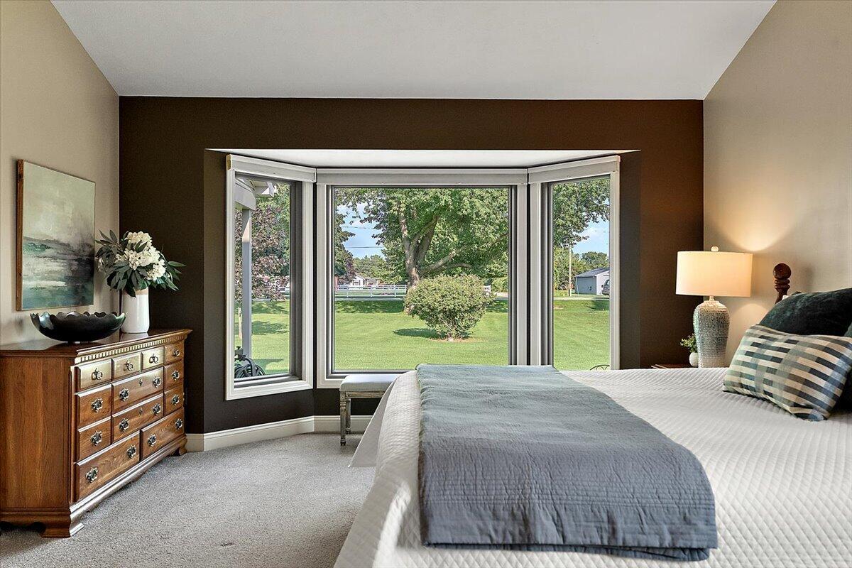 12211 8th Avenue NW Grand Rapids MI 49534