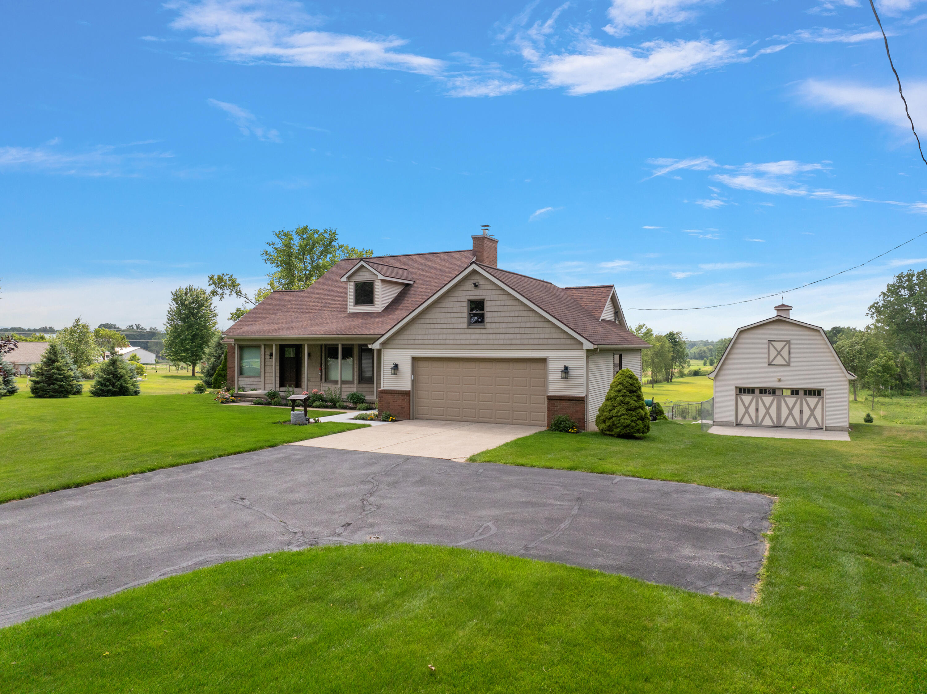 12211 8th Avenue NW Grand Rapids MI 49534