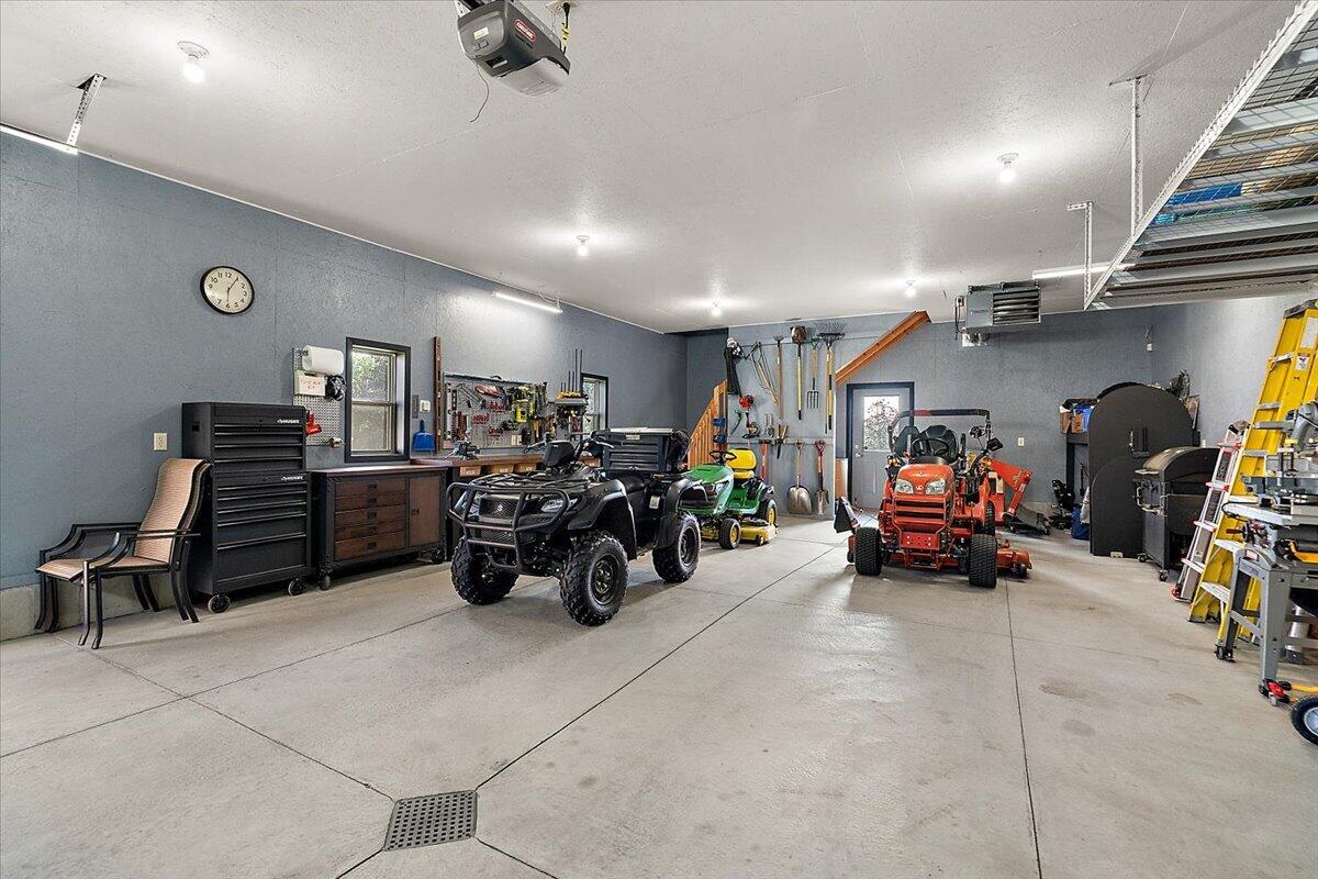 12211 8th Avenue NW Grand Rapids MI 49534