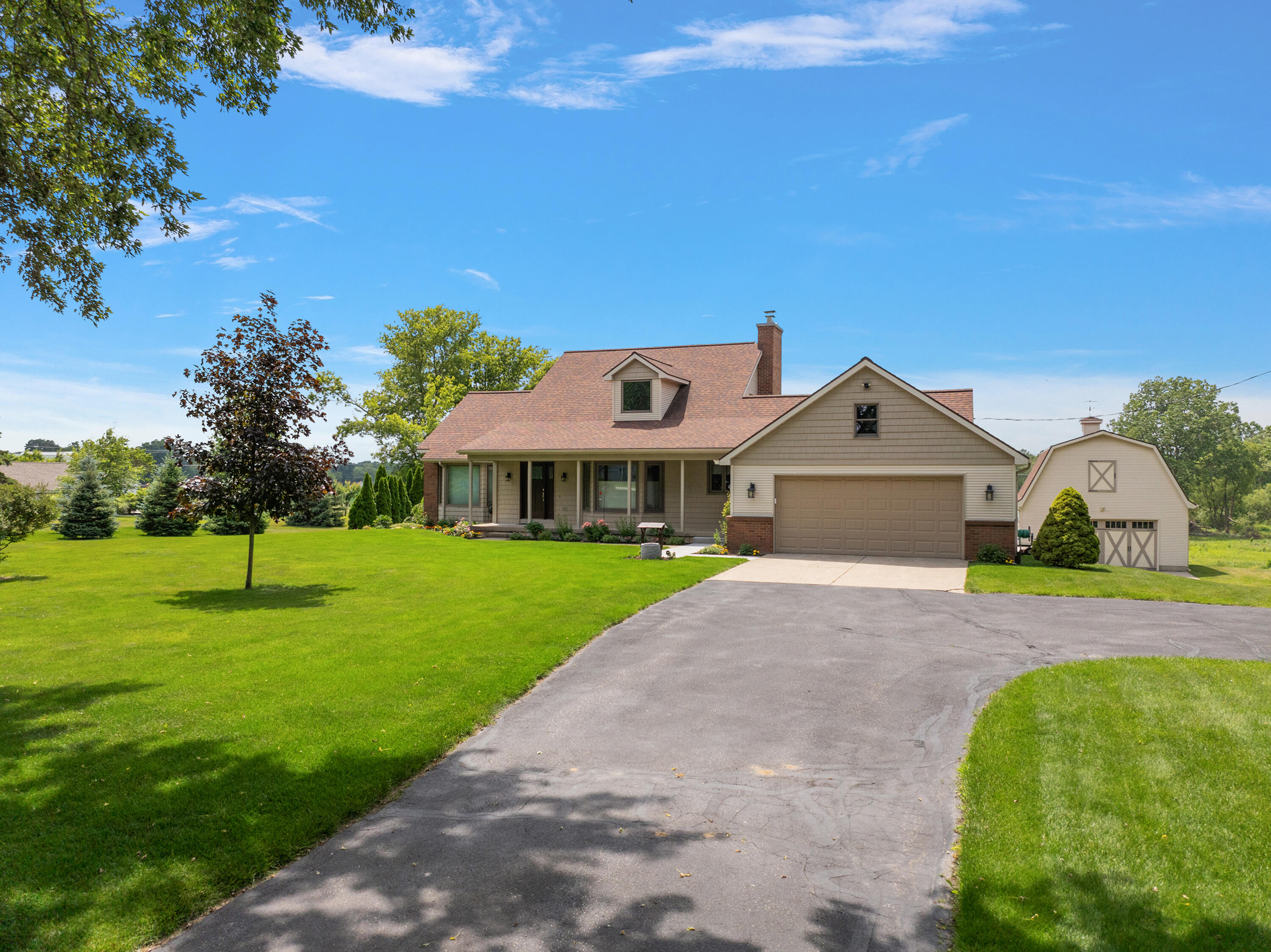 12211 8th Avenue NW Grand Rapids MI 49534