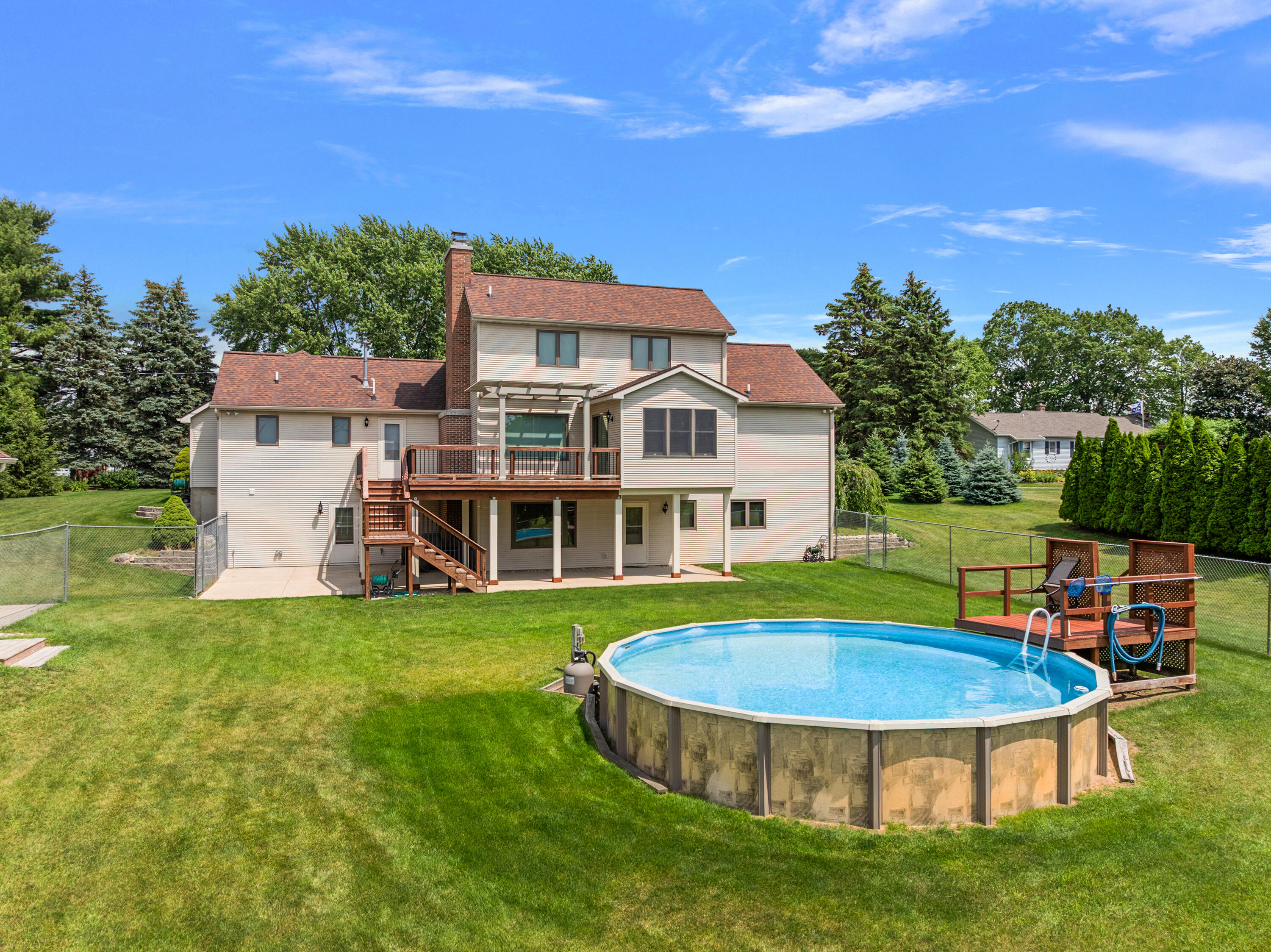 12211 8th Avenue NW Grand Rapids MI 49534