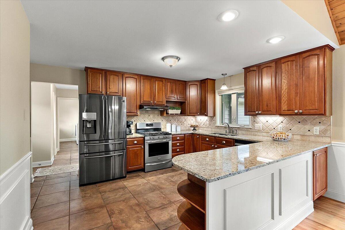 12211 8th Avenue NW Grand Rapids MI 49534