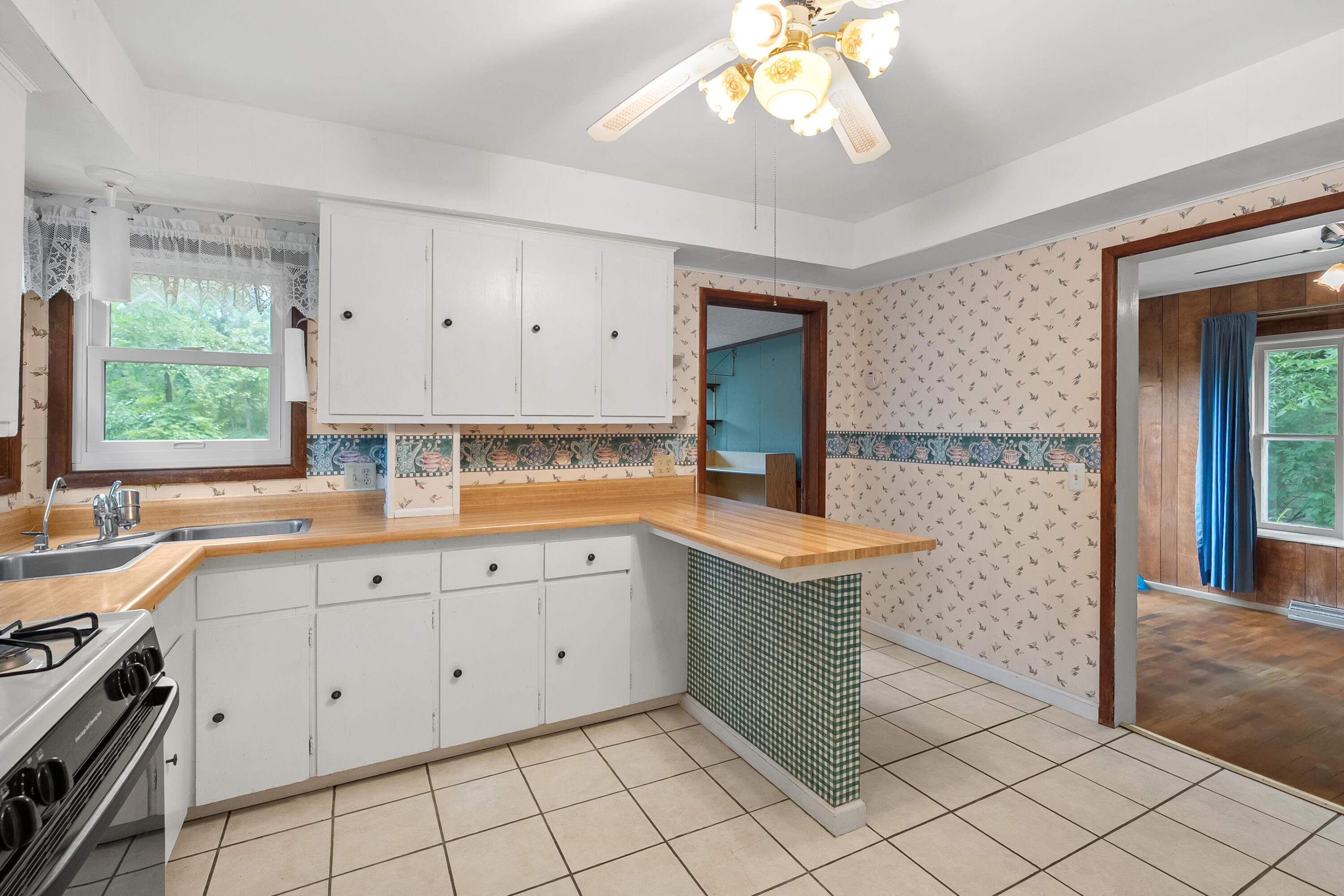 140 Remine Street Kalamazoo MI 49001