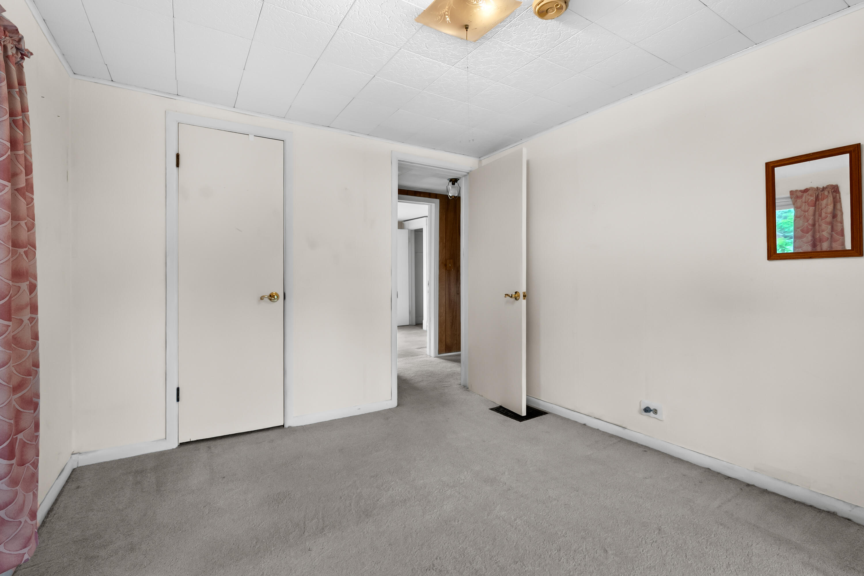 140 Remine Street Kalamazoo MI 49001