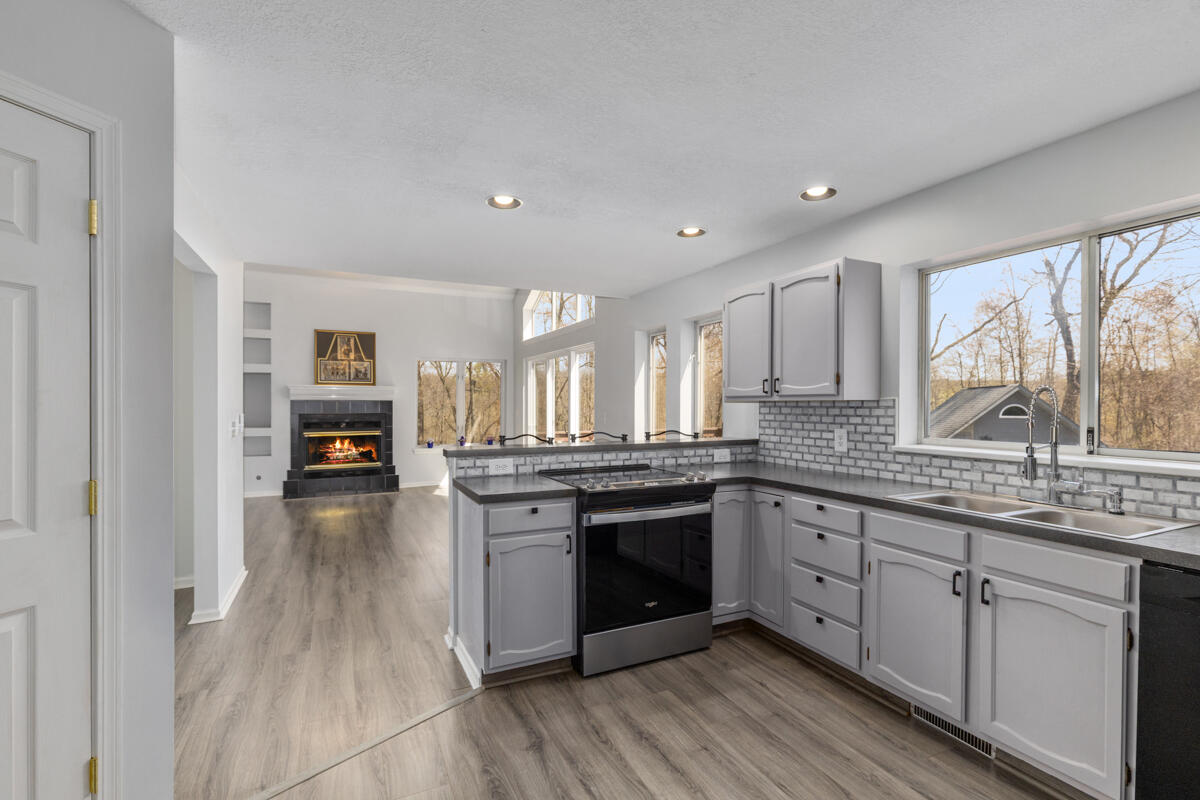 7721 Sun Quest Ridge Drive NE Ada MI 49301