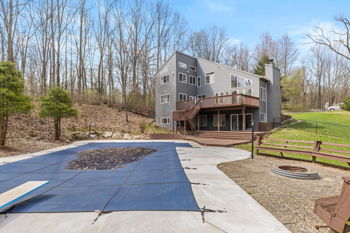 7721 Sun Quest Ridge Drive NE Ada MI 49301