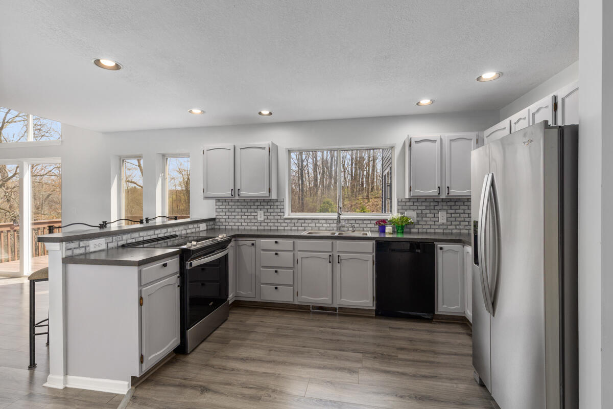 7721 Sun Quest Ridge Drive NE Ada MI 49301