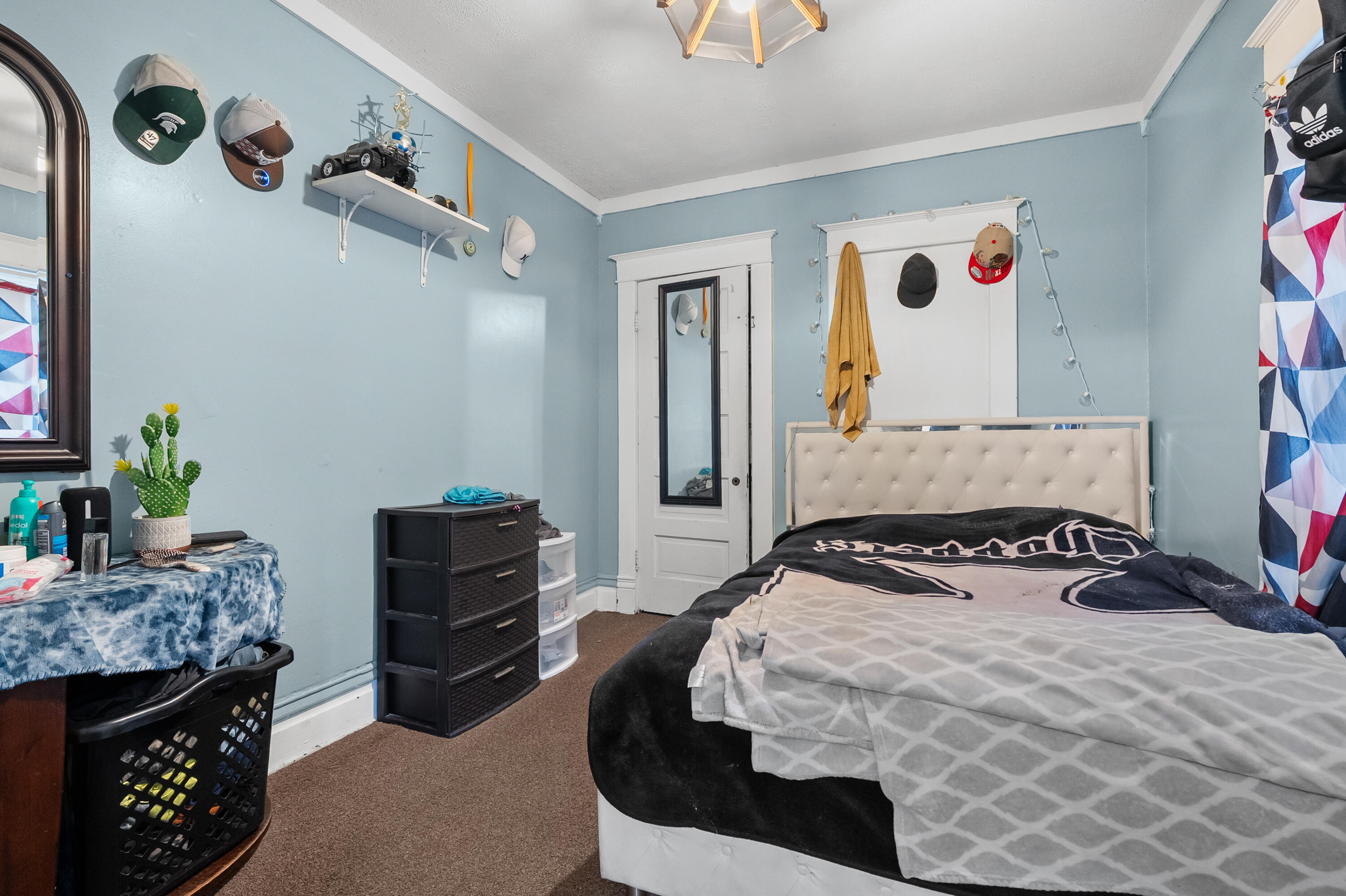 1319 Jackson Street Kalamazoo MI 49001