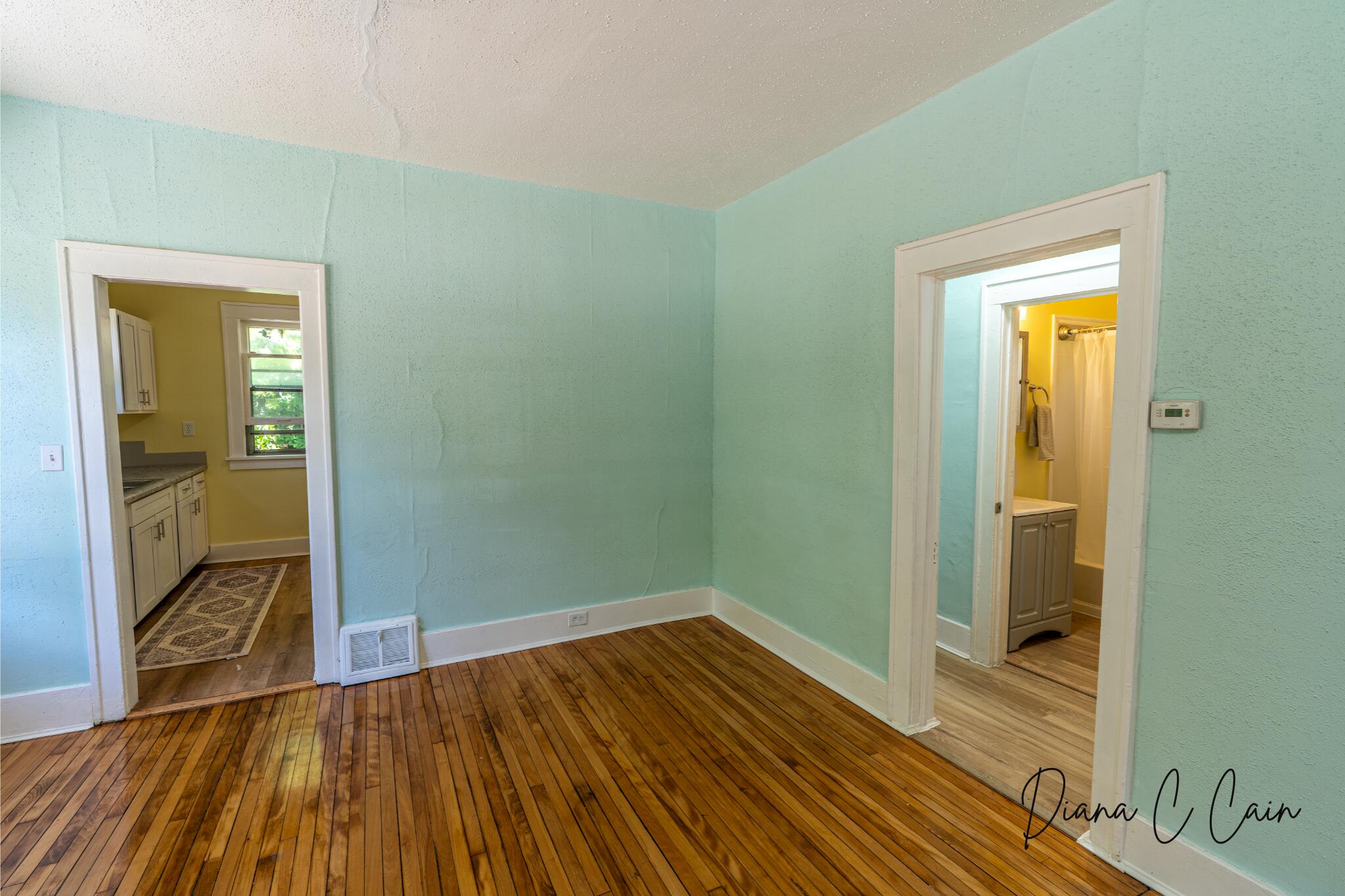 504 Mclaren Street Muskegon MI 49442