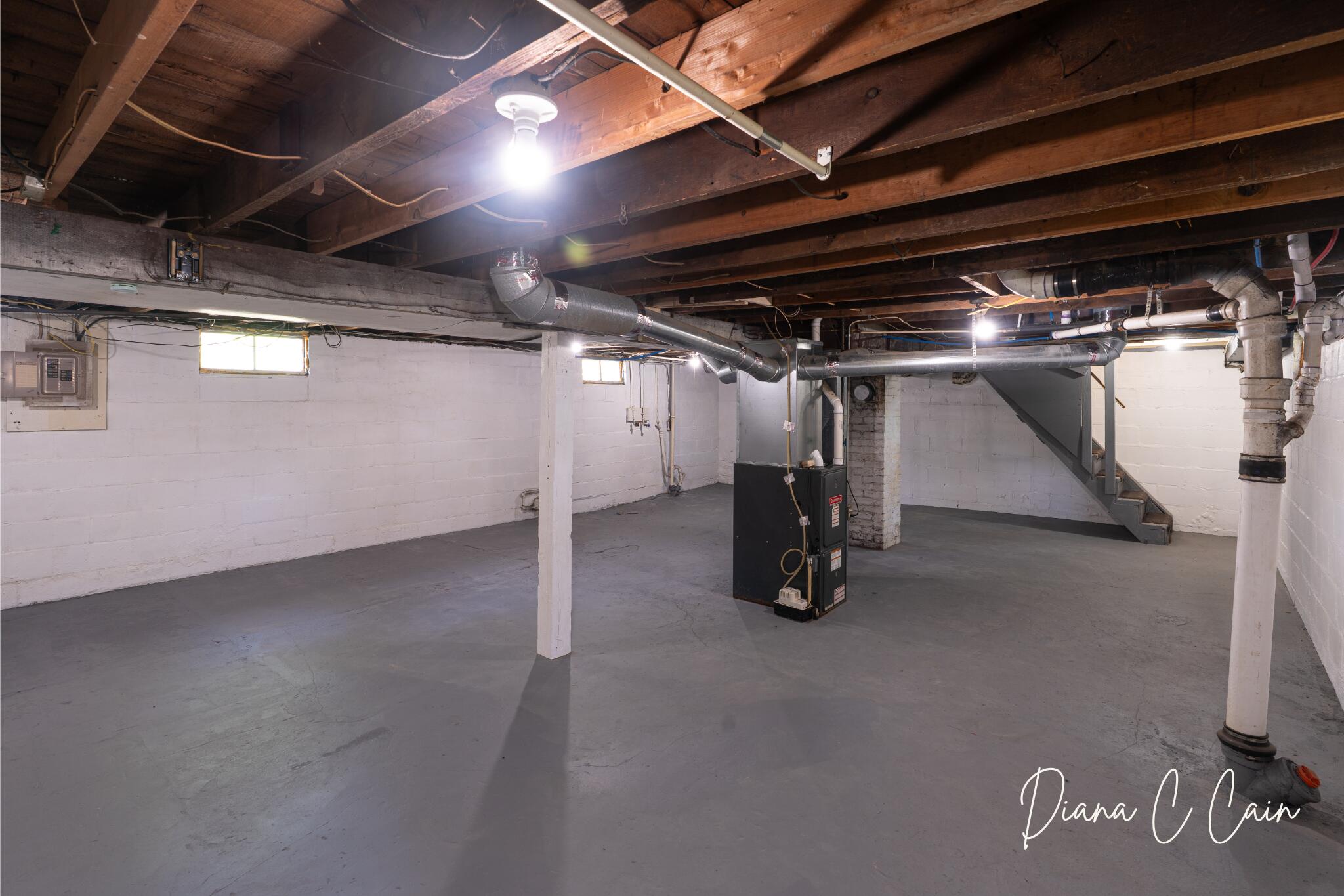 504 Mclaren Street Muskegon MI 49442