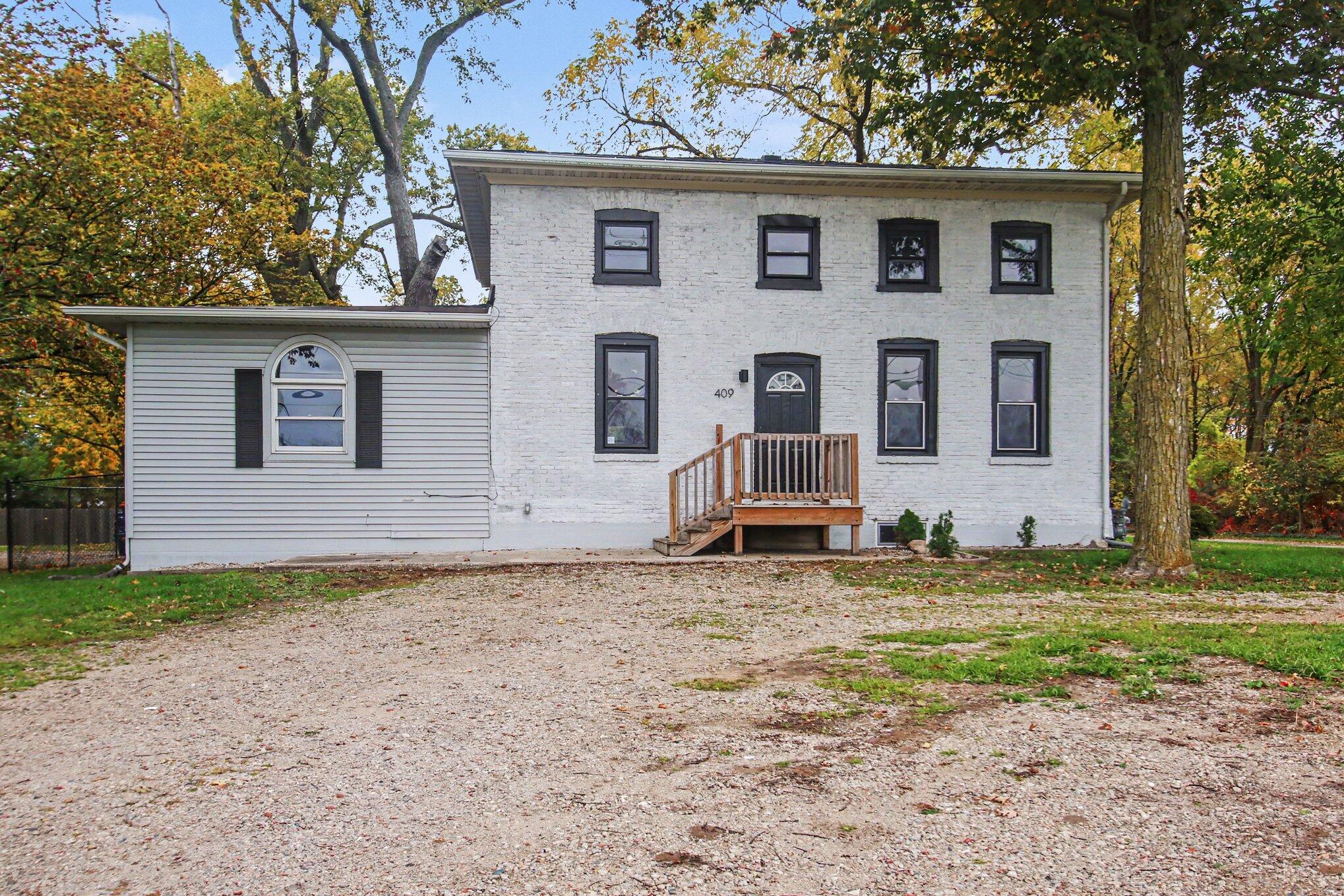 409 E 40th Street Holland MI 49423