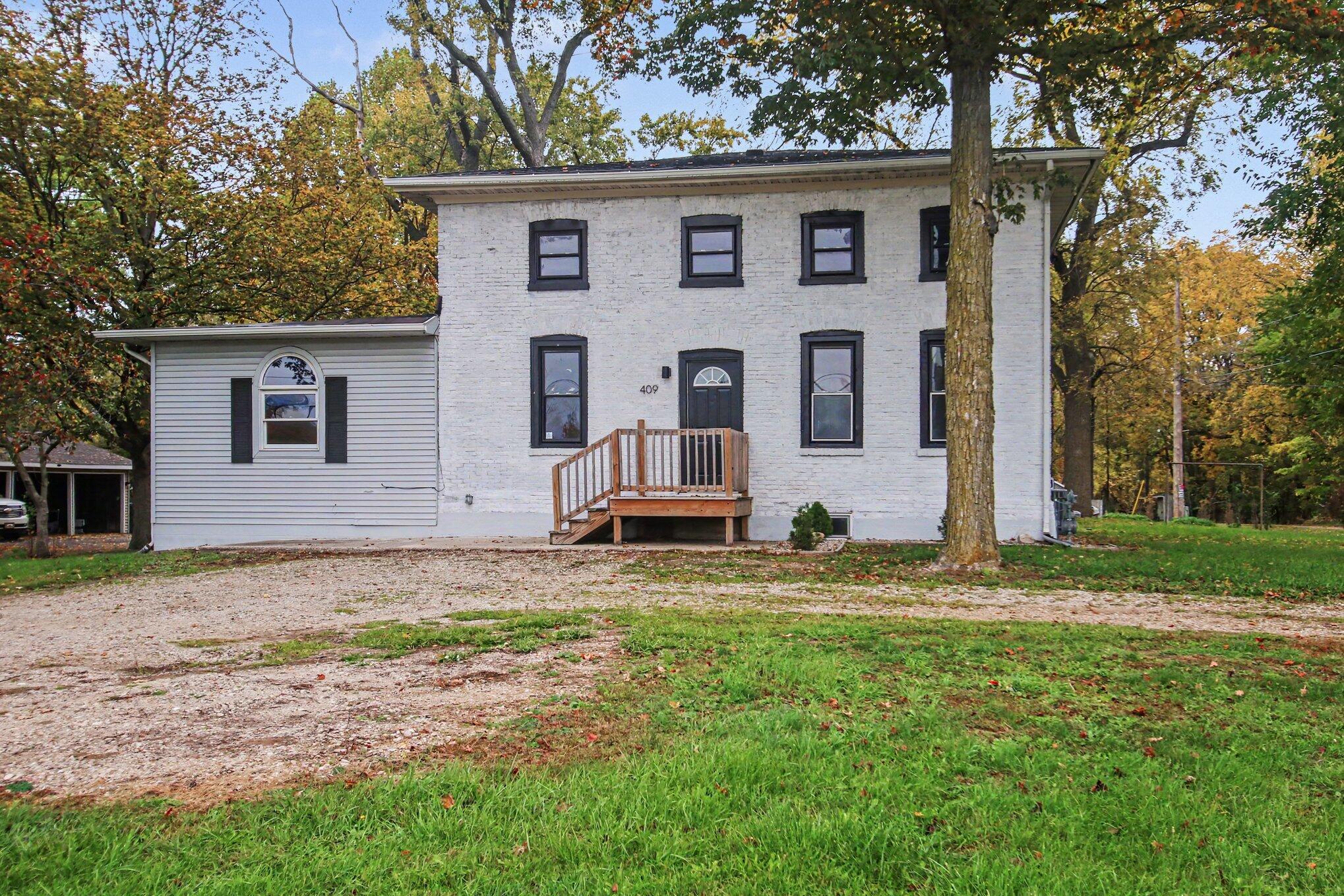 409 E 40th Street Holland MI 49423
