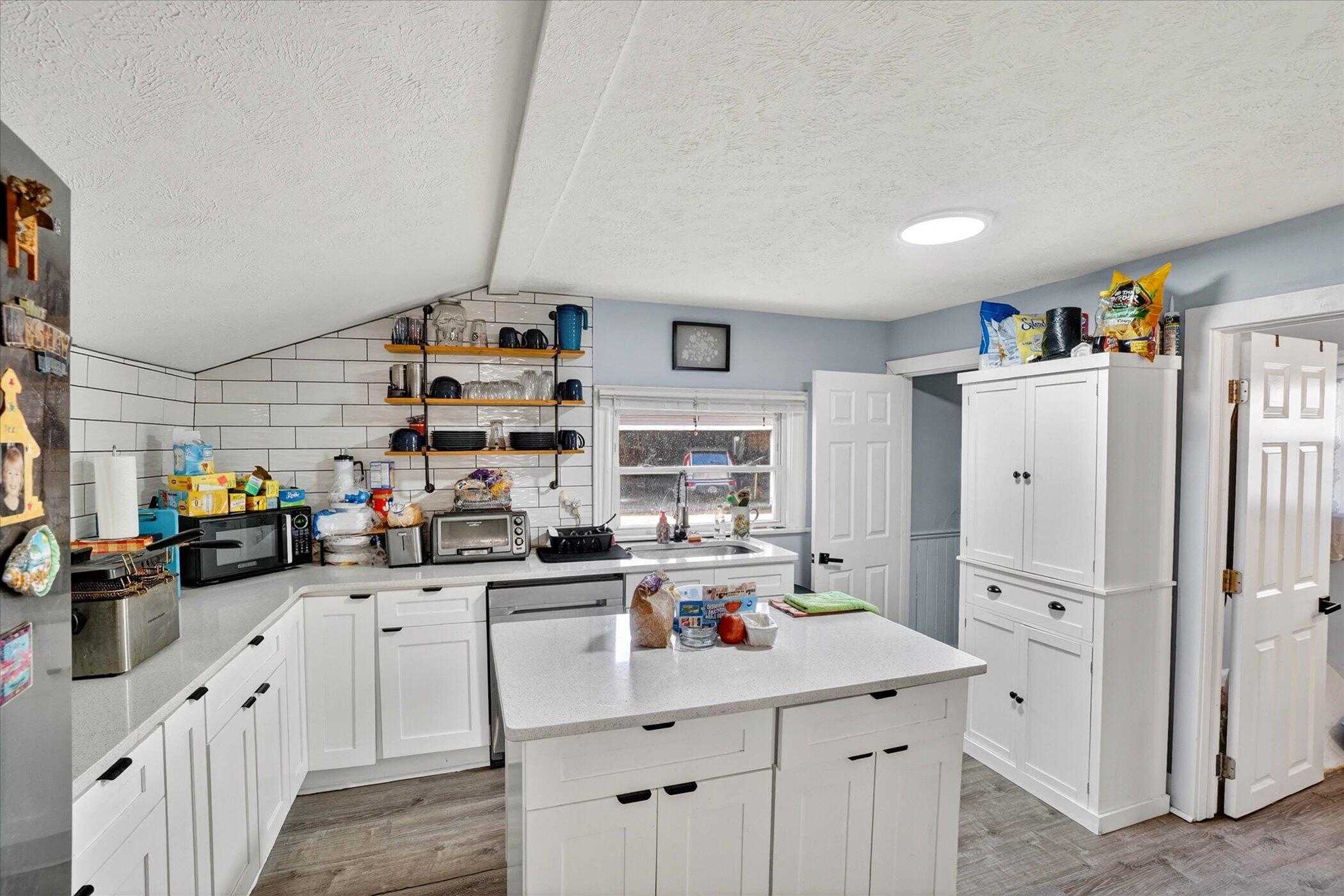 226 Ann Street NE Grand Rapids MI 49505