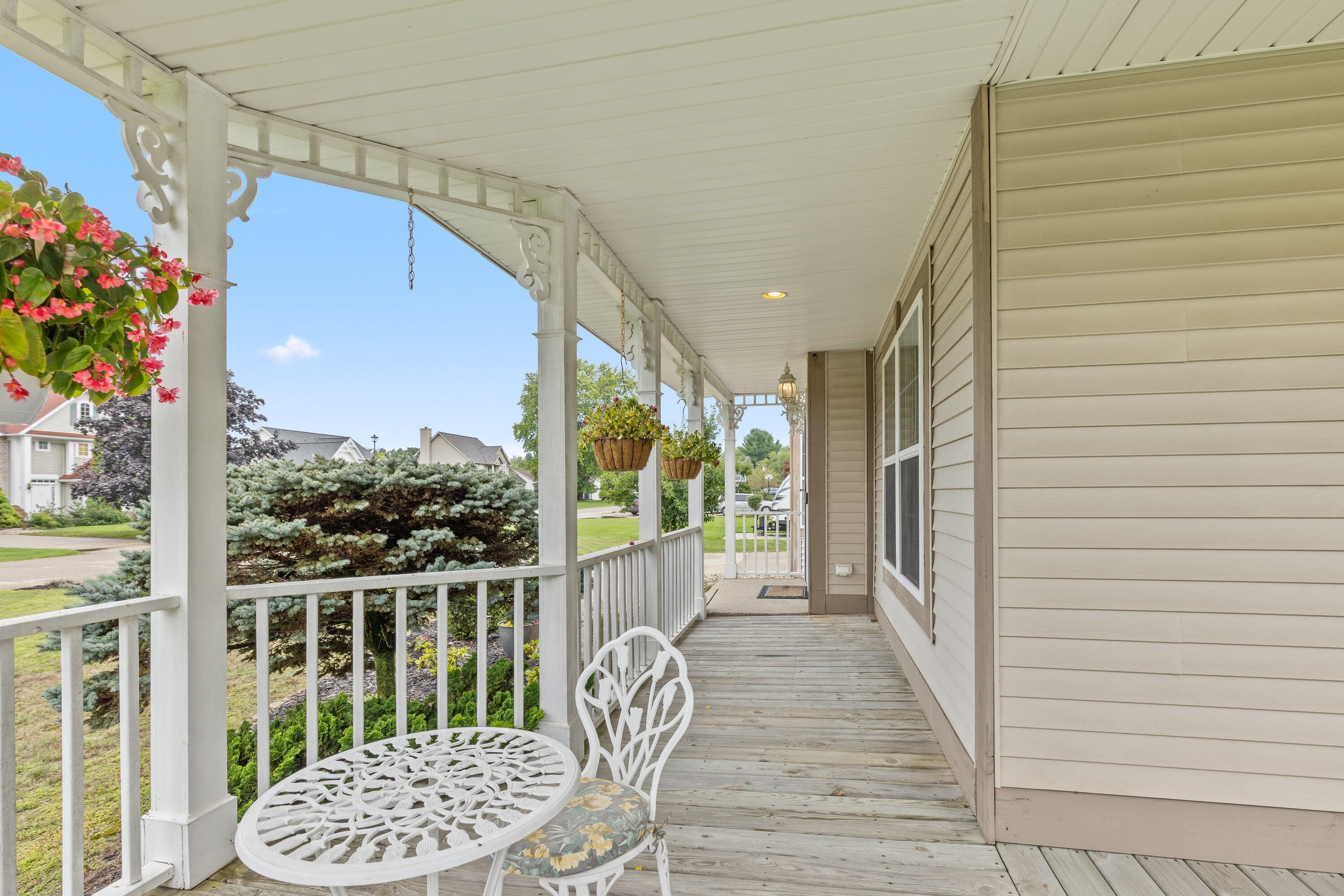 1106 Brookway Court Norton Shores MI 49441
