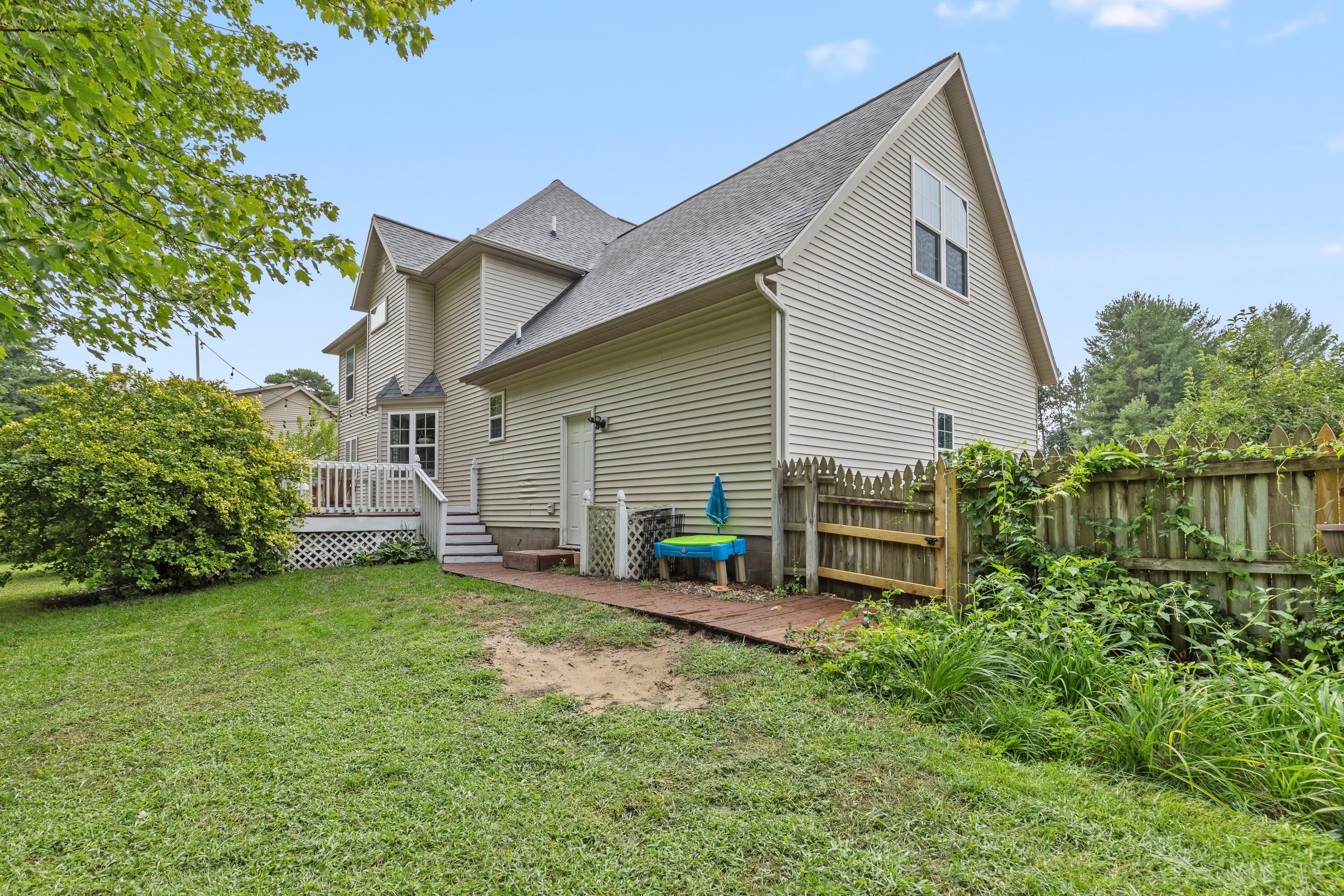 1106 Brookway Court Norton Shores MI 49441