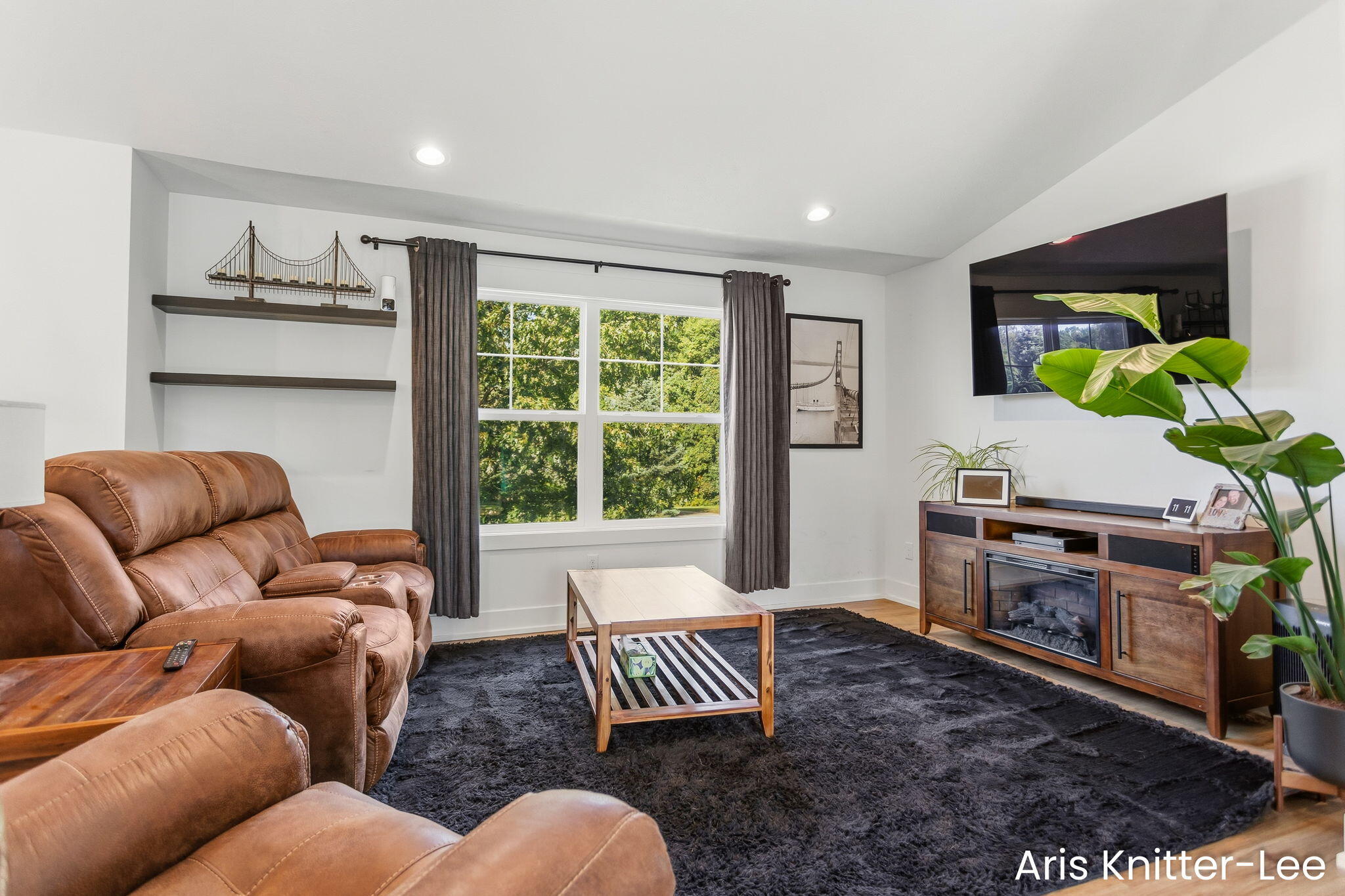 2183 Walking Horse Lane Allegan MI 49010