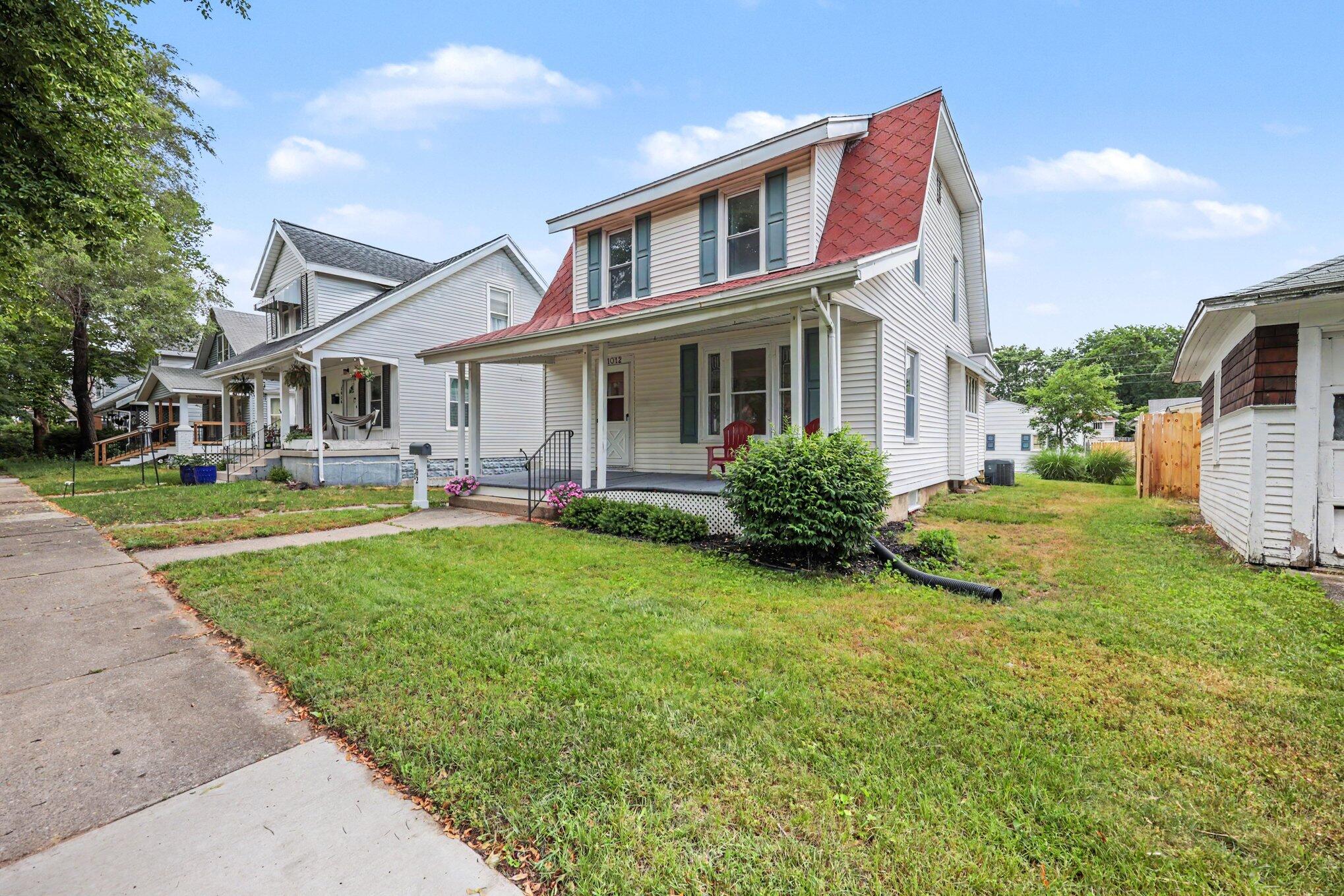 1012 Powers Avenue NW Grand Rapids MI 49504