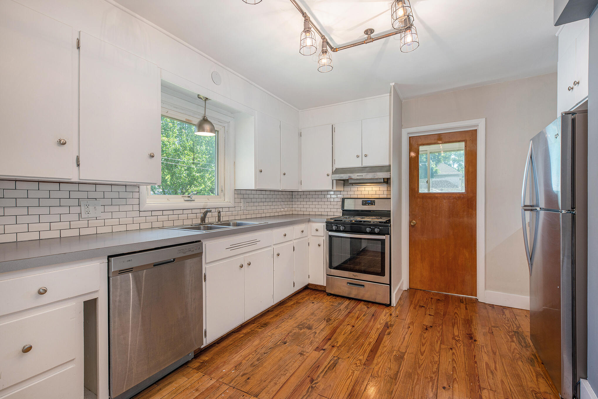 1012 Powers Avenue NW Grand Rapids MI 49504