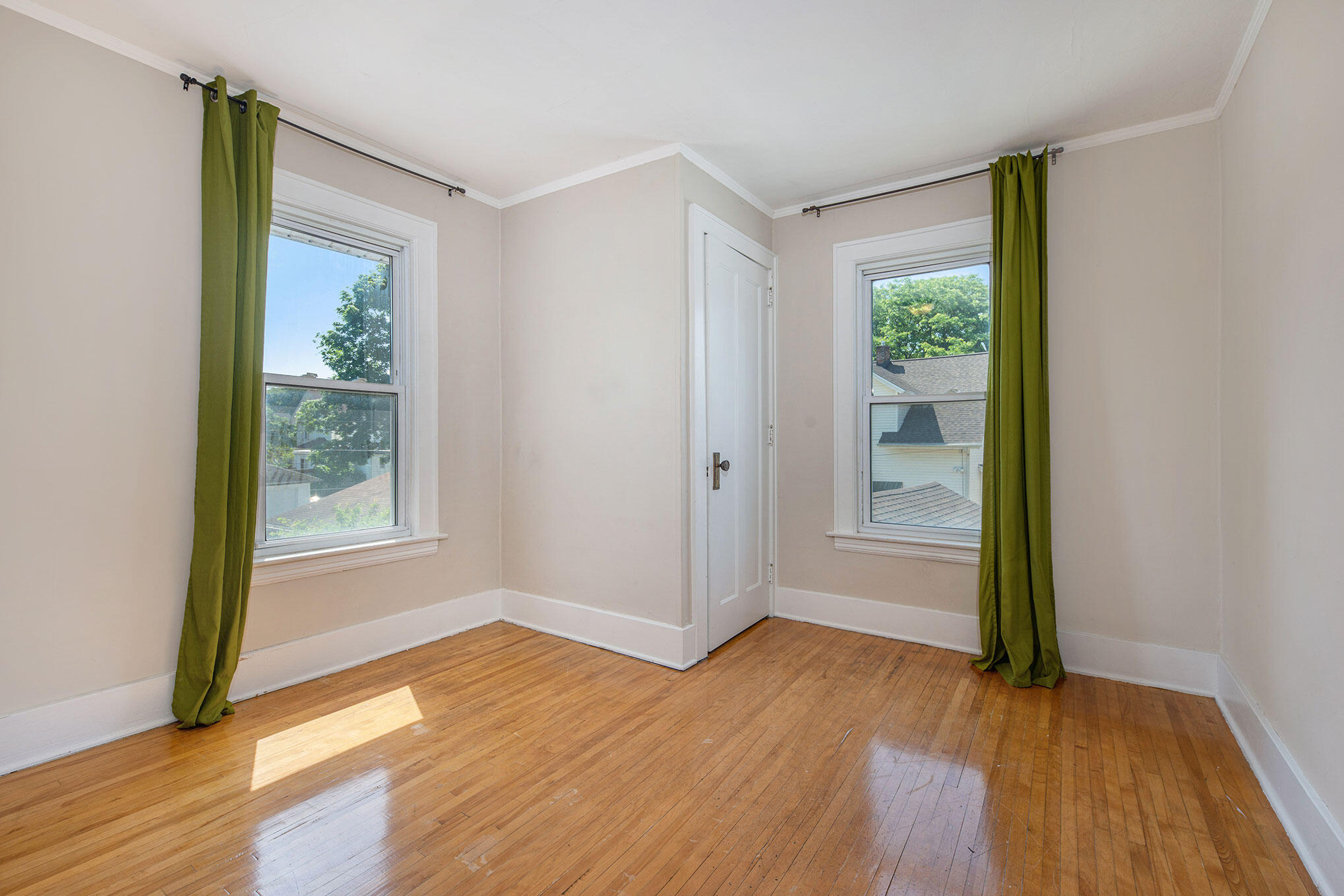 1012 Powers Avenue NW Grand Rapids MI 49504