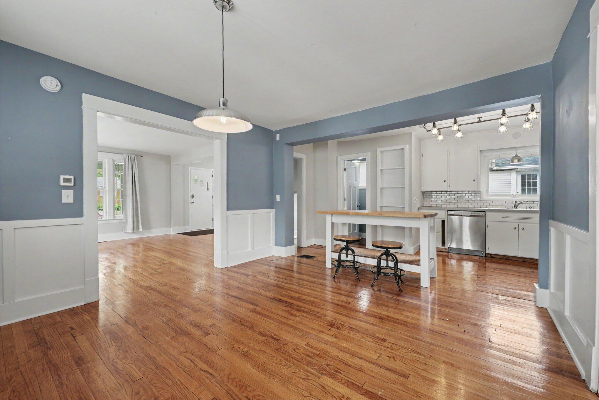 1012 Powers Avenue NW Grand Rapids MI 49504